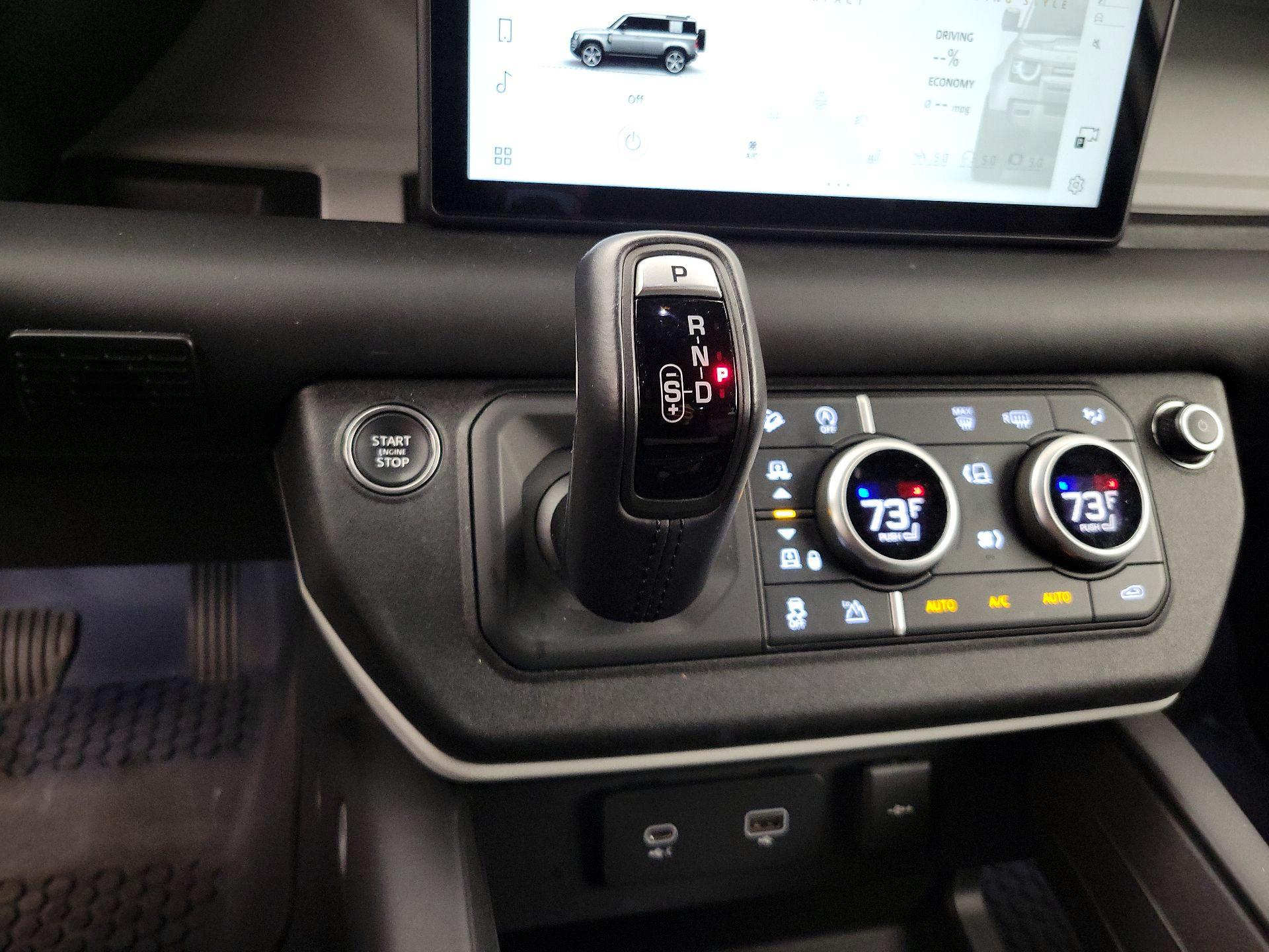 Thumbnail: 2024 Land Rover Defender - 18