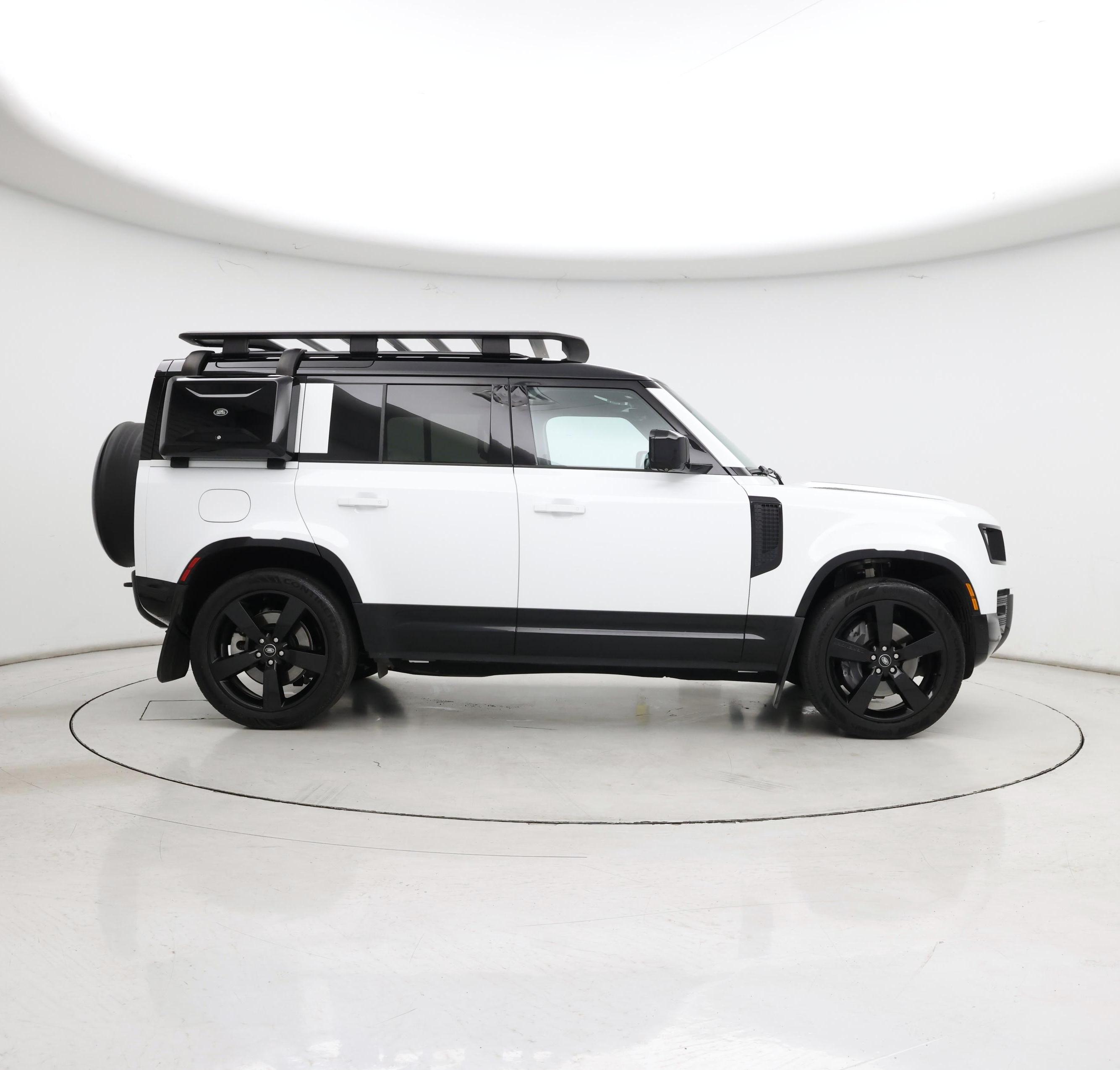 Thumbnail: 2024 Land Rover Defender - 7