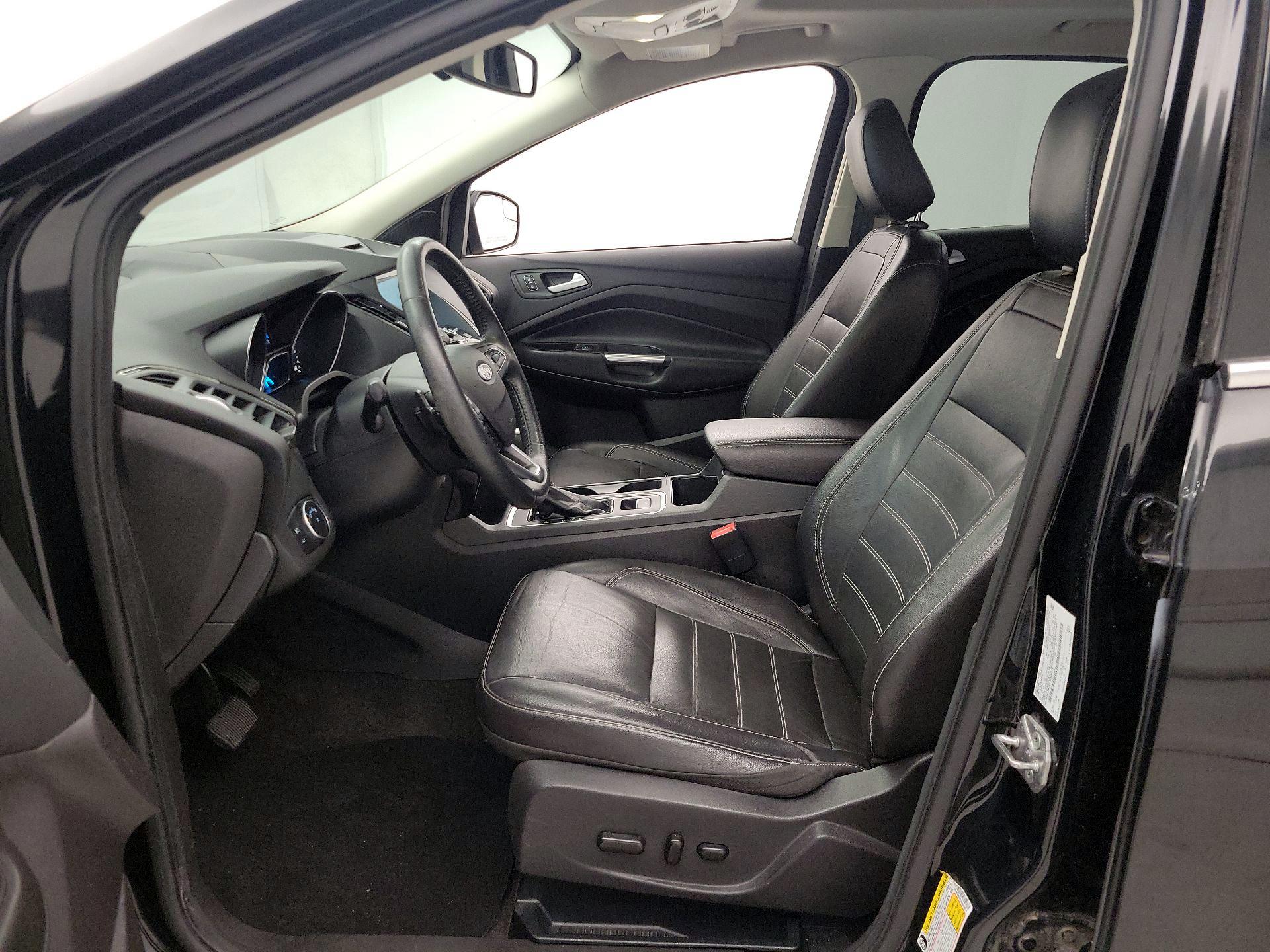Thumbnail: 2018 Ford Escape - 11