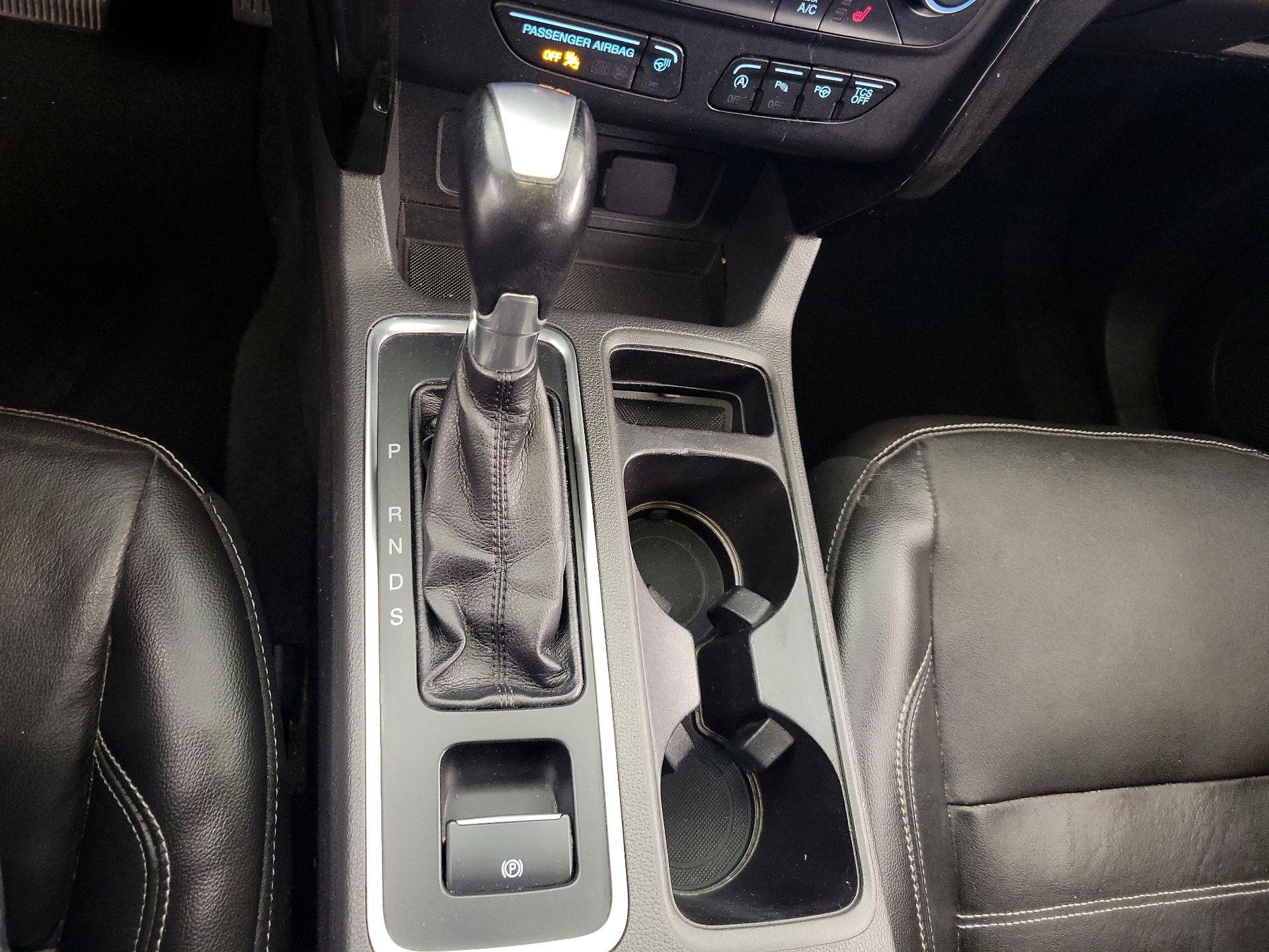 Thumbnail: 2018 Ford Escape - 18