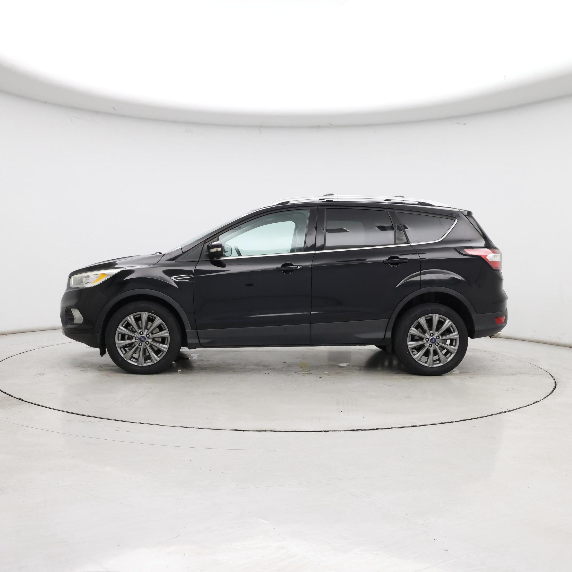 Thumbnail: 2018 Ford Escape - 3