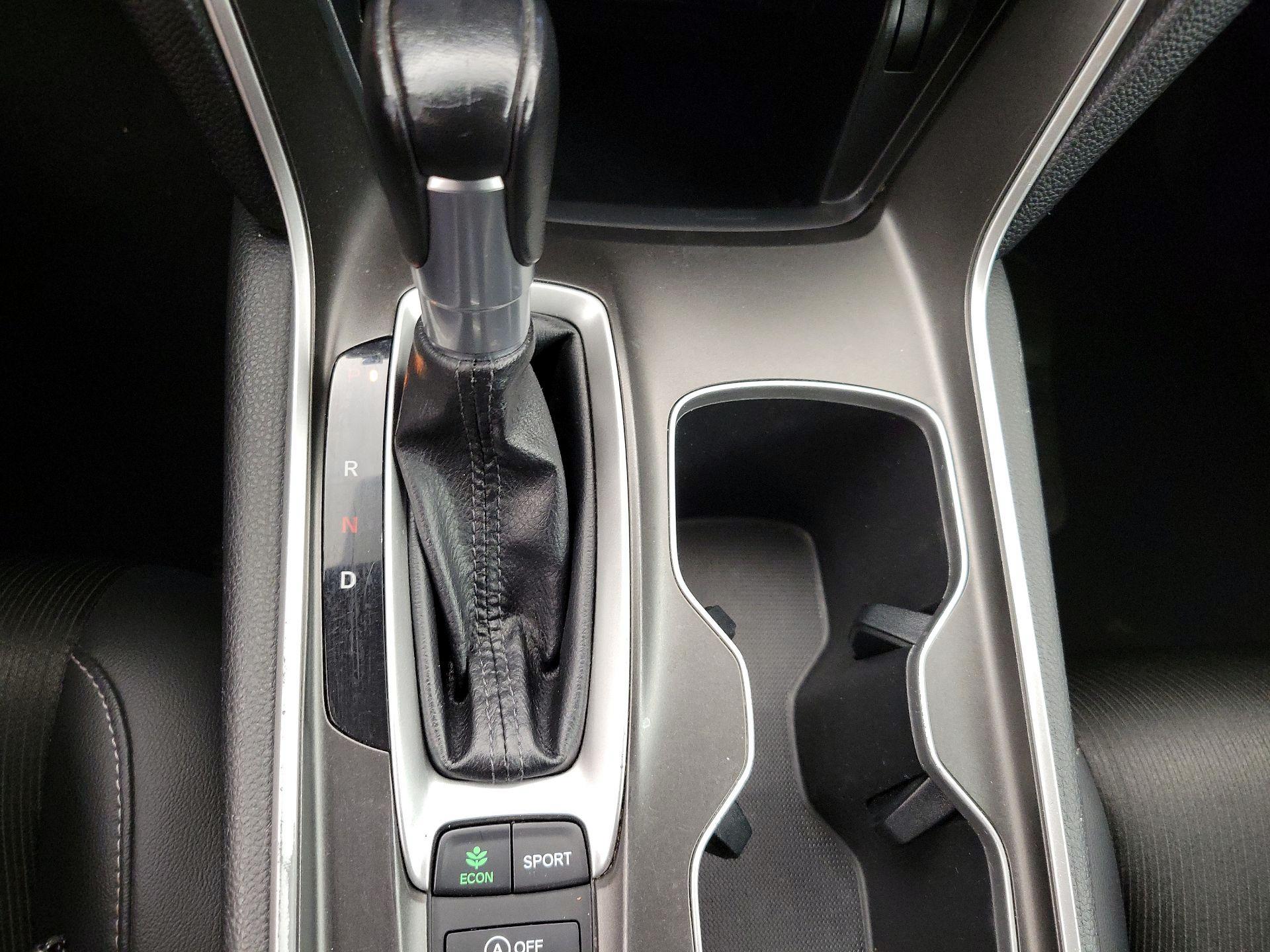 Thumbnail: 2022 Honda Accord - 17