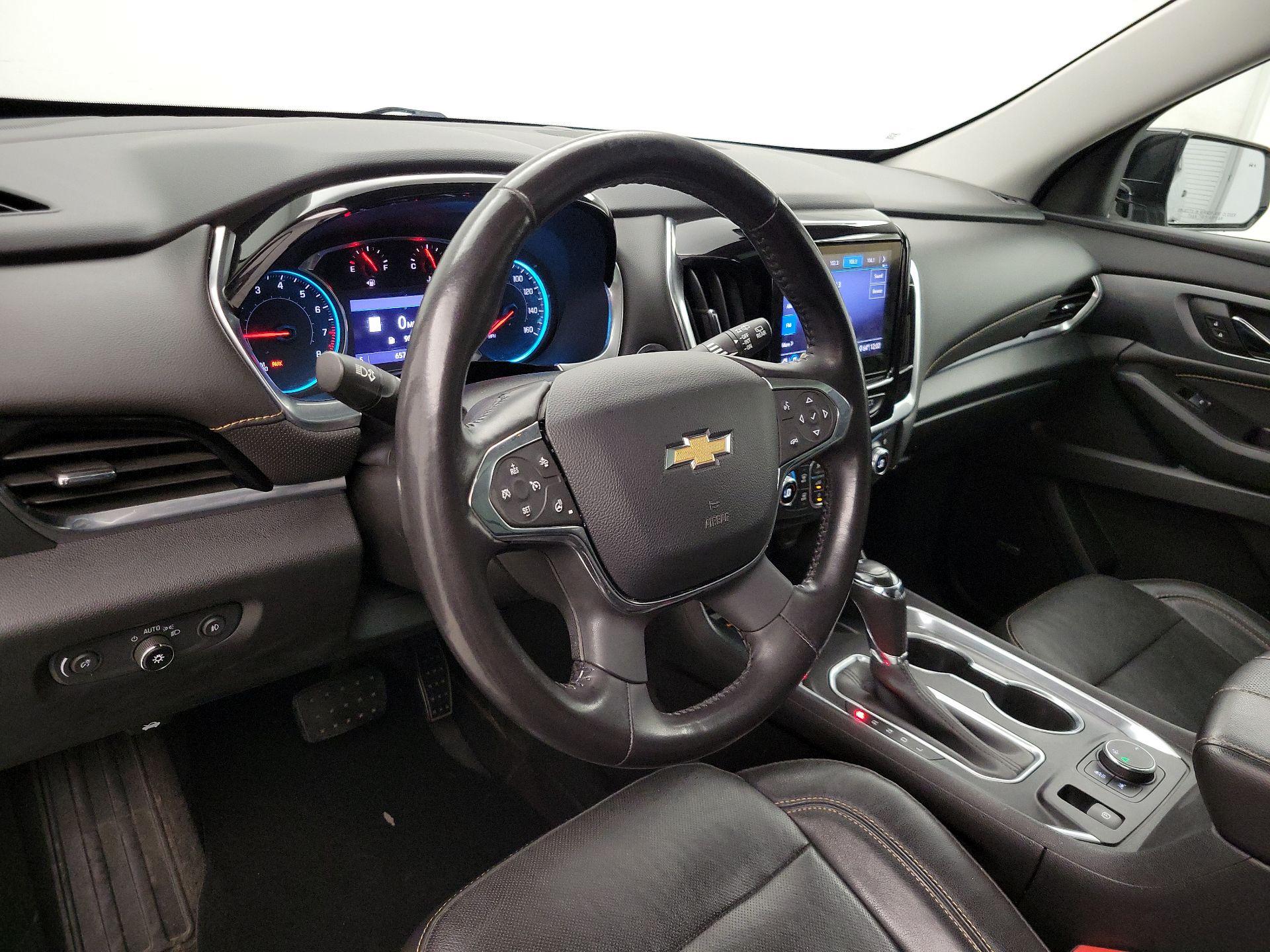 Thumbnail: 2020 Chevrolet Traverse - 9