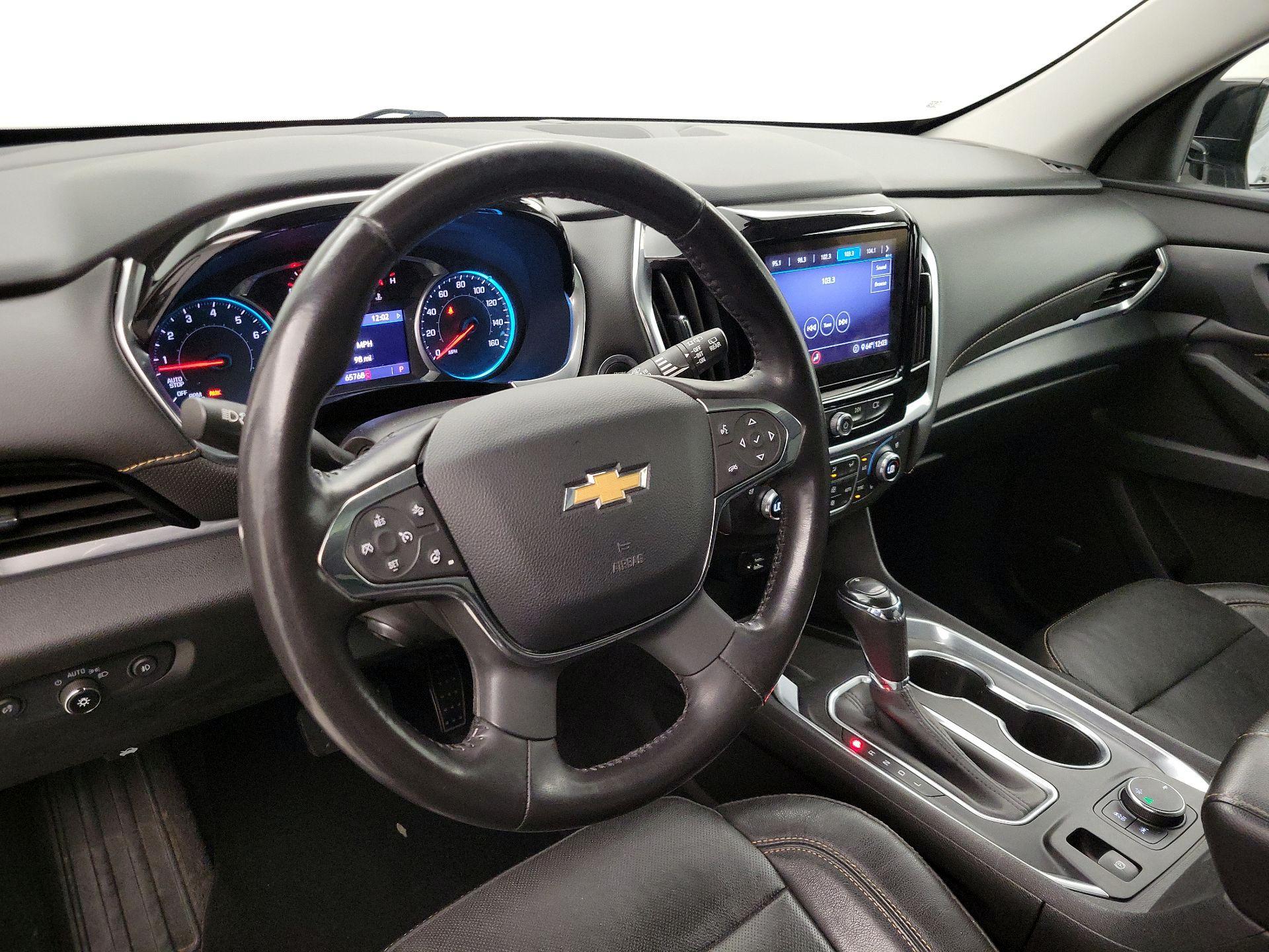Thumbnail: 2020 Chevrolet Traverse - 10