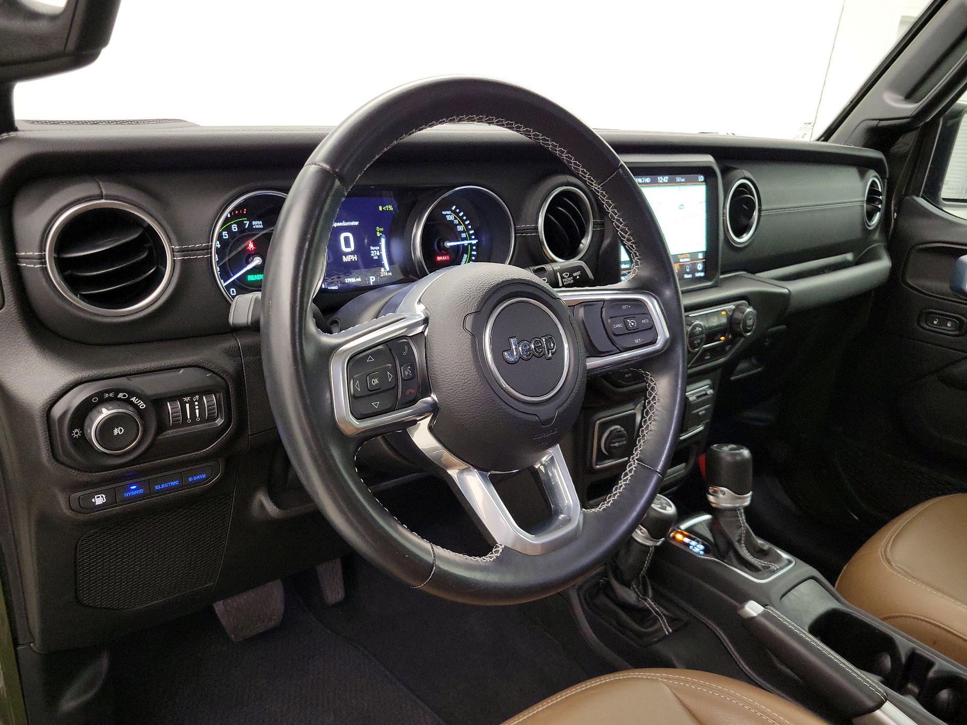 Thumbnail: 2021 Jeep Wrangler - 9