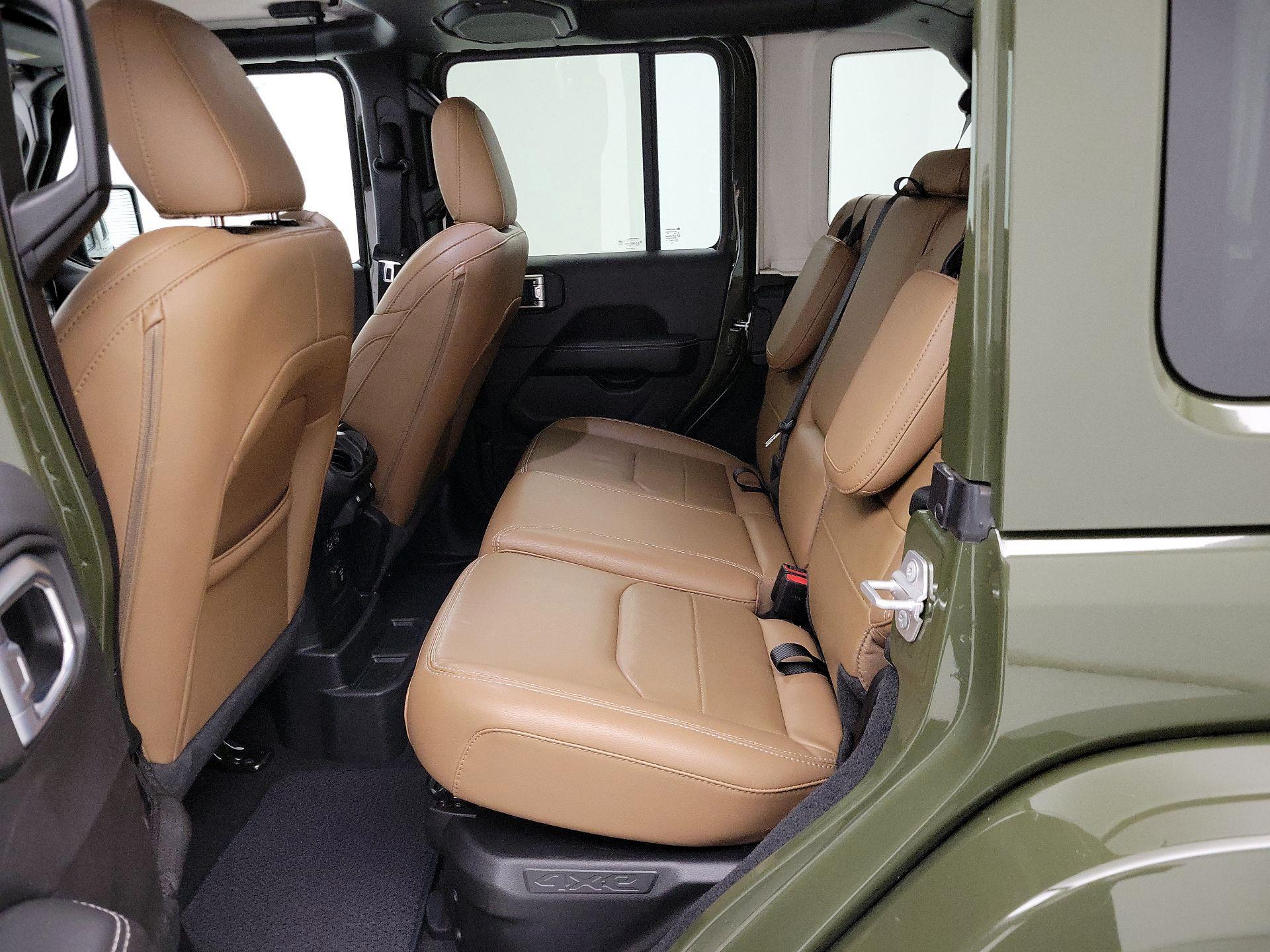 Thumbnail: 2021 Jeep Wrangler - 20