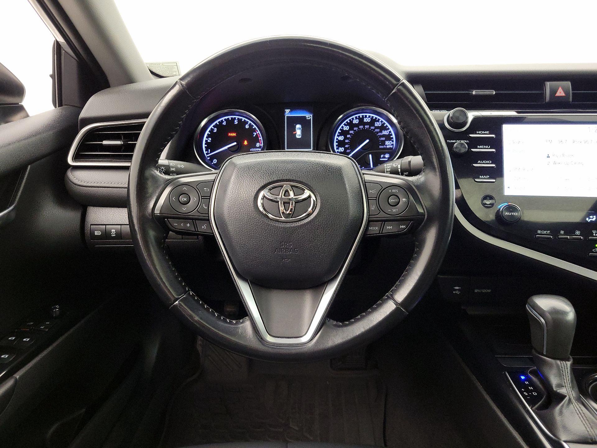 Thumbnail: 2019 Toyota Camry - 10