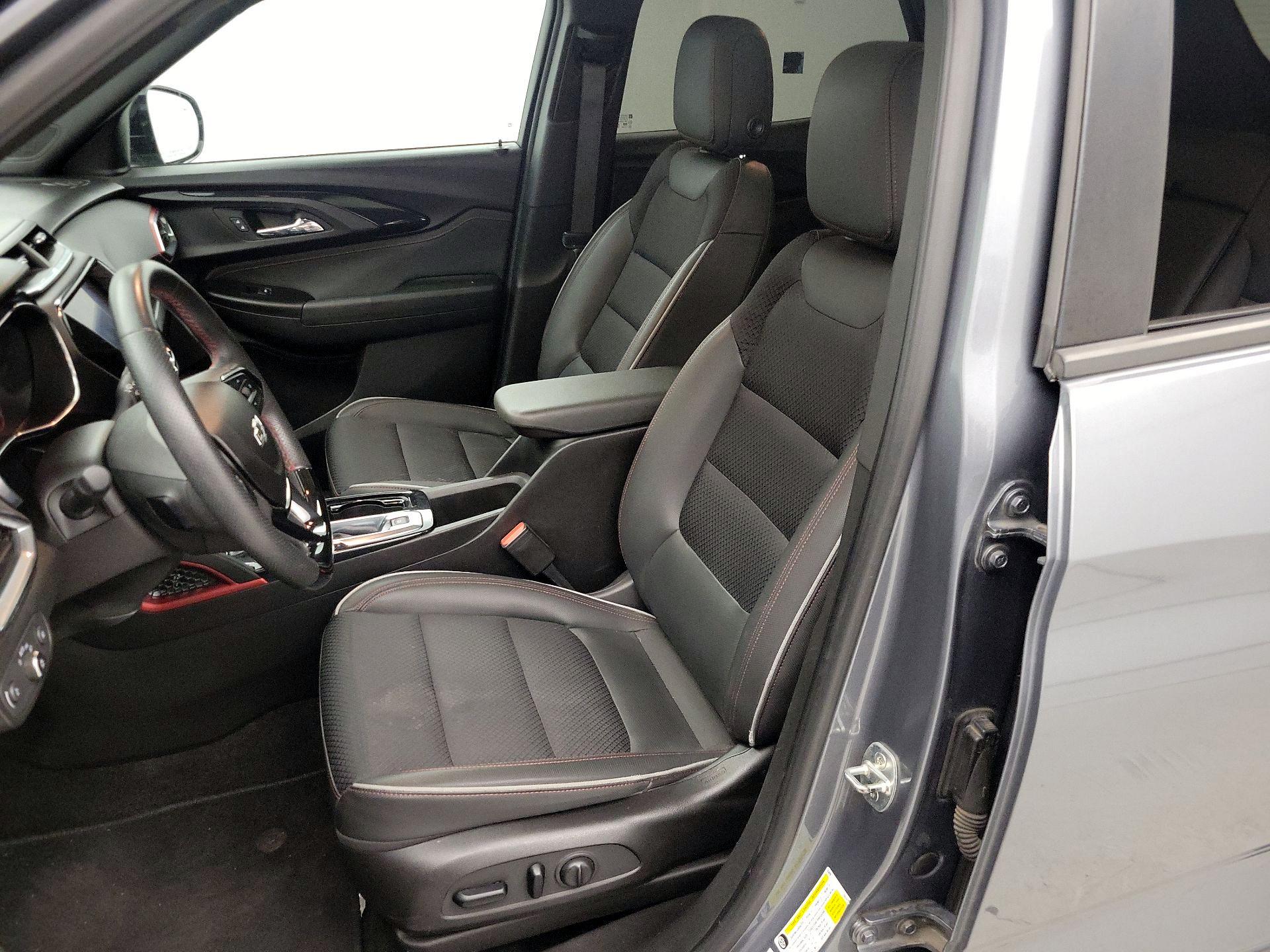 Thumbnail: 2021 Chevrolet TrailBlazer - 11