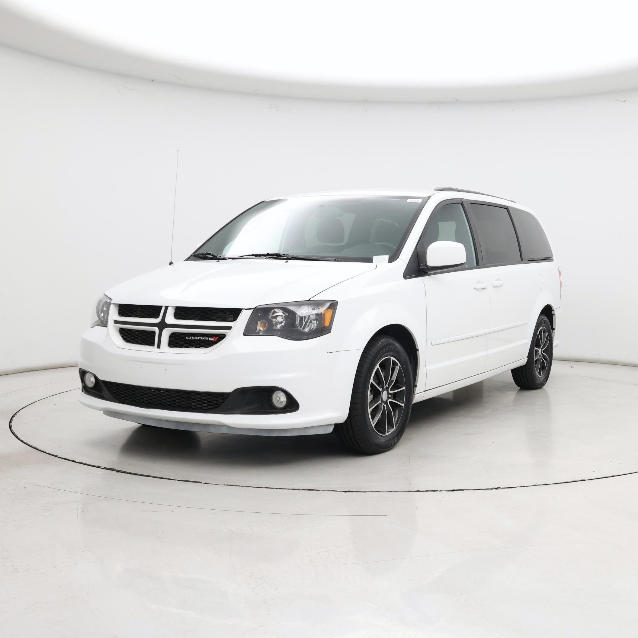 Thumbnail: 2017 Dodge Grand Caravan - 4