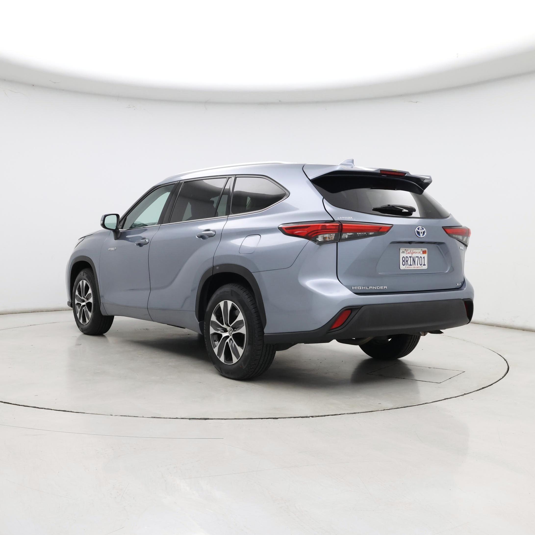 Thumbnail: 2020 Toyota Highlander - 2