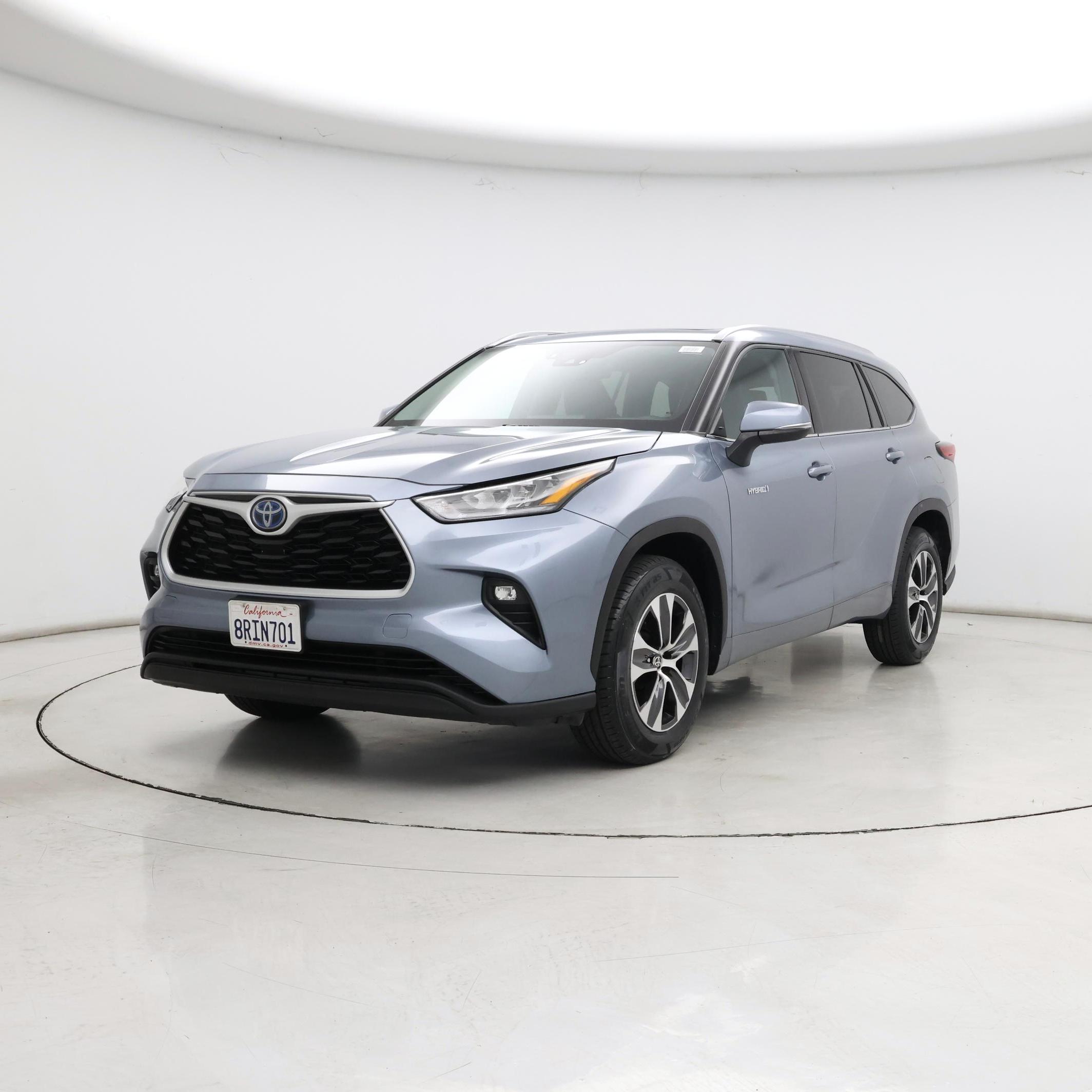 Thumbnail: 2020 Toyota Highlander - 4