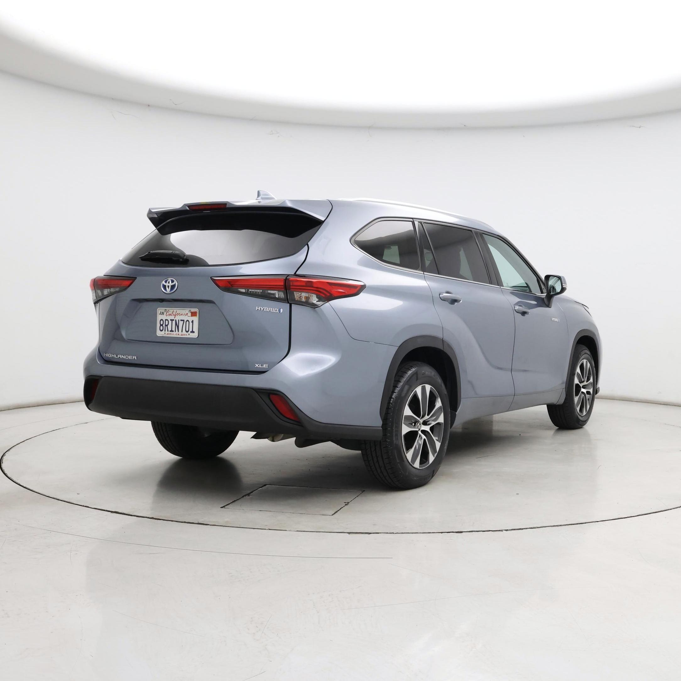 Thumbnail: 2020 Toyota Highlander - 8