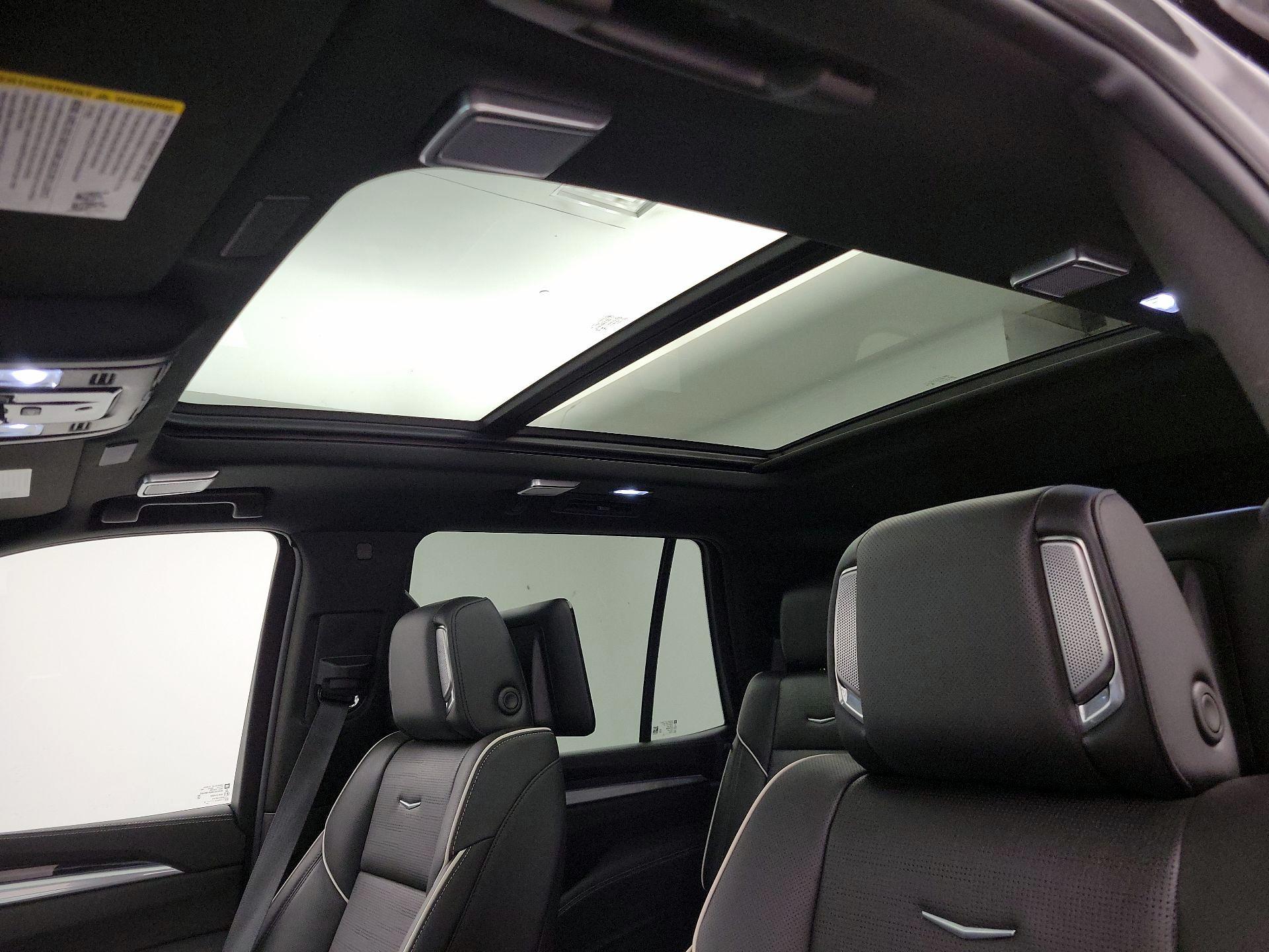 Thumbnail: 2025 Cadillac Escalade - 19