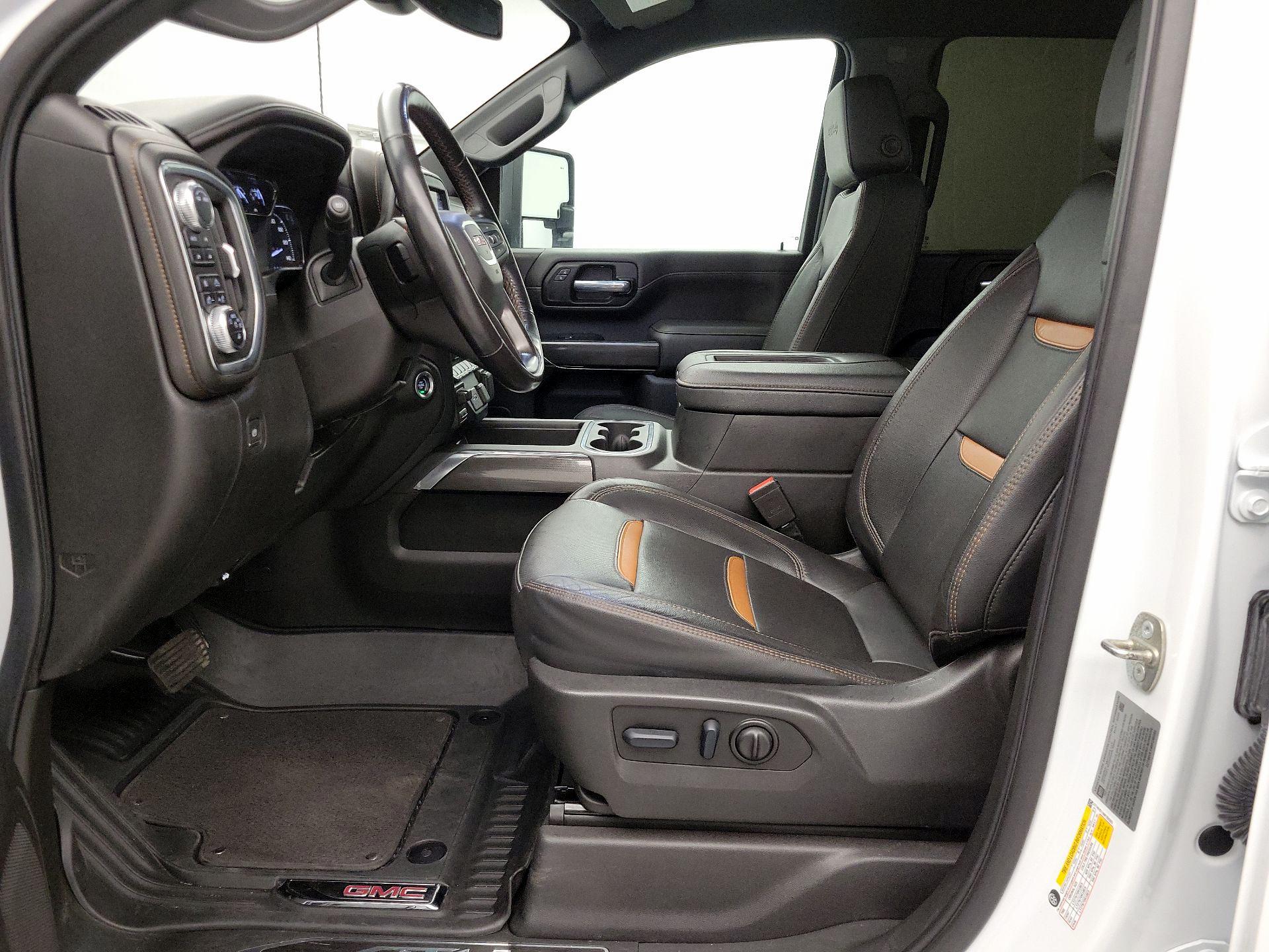 Thumbnail: 2022 GMC Sierra 3500 - 11