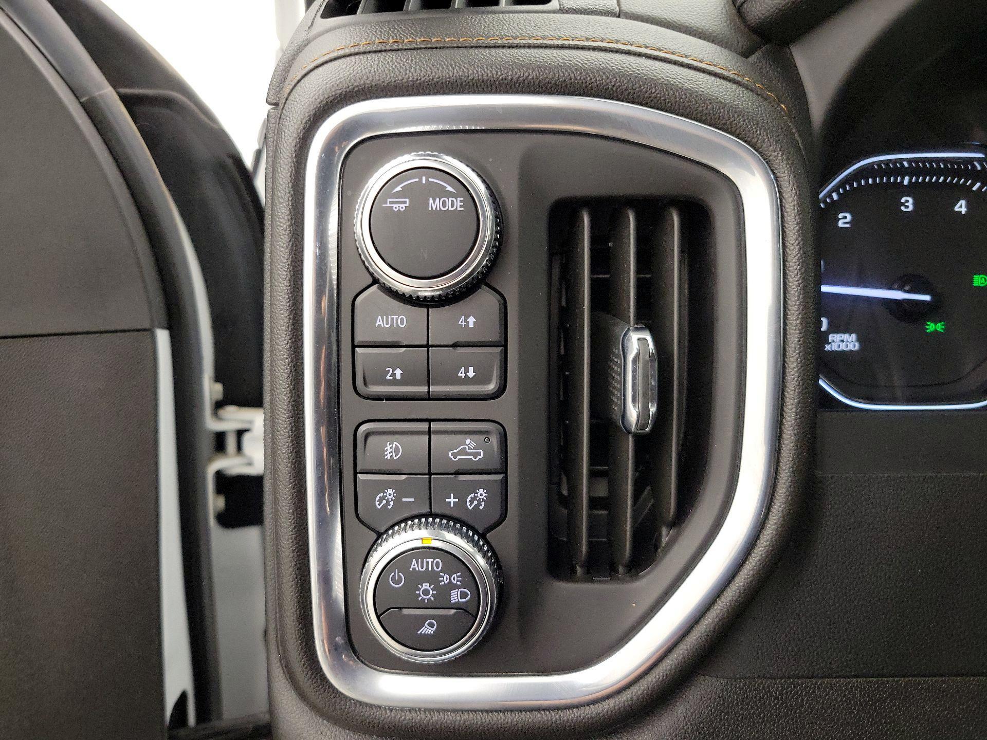 Thumbnail: 2022 GMC Sierra 3500 - 13