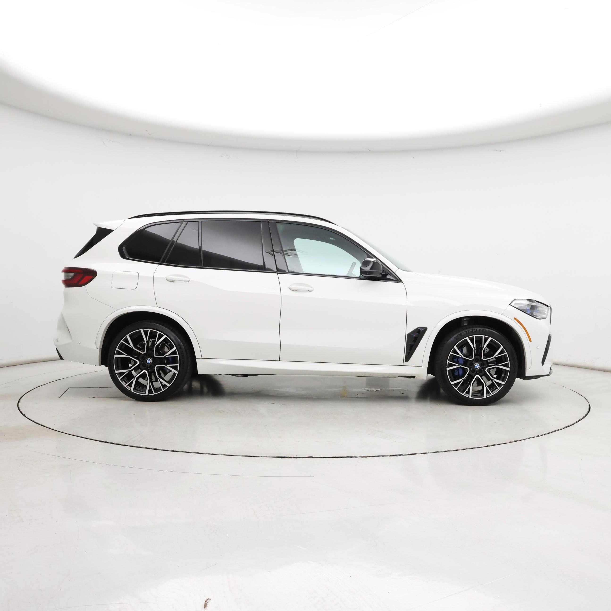 Thumbnail: 2021 BMW X5 - 7