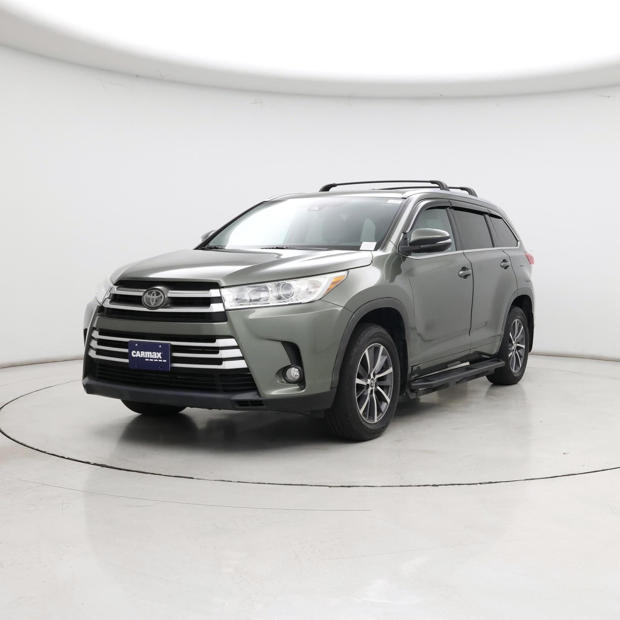 Thumbnail: 2018 Toyota Highlander - 4