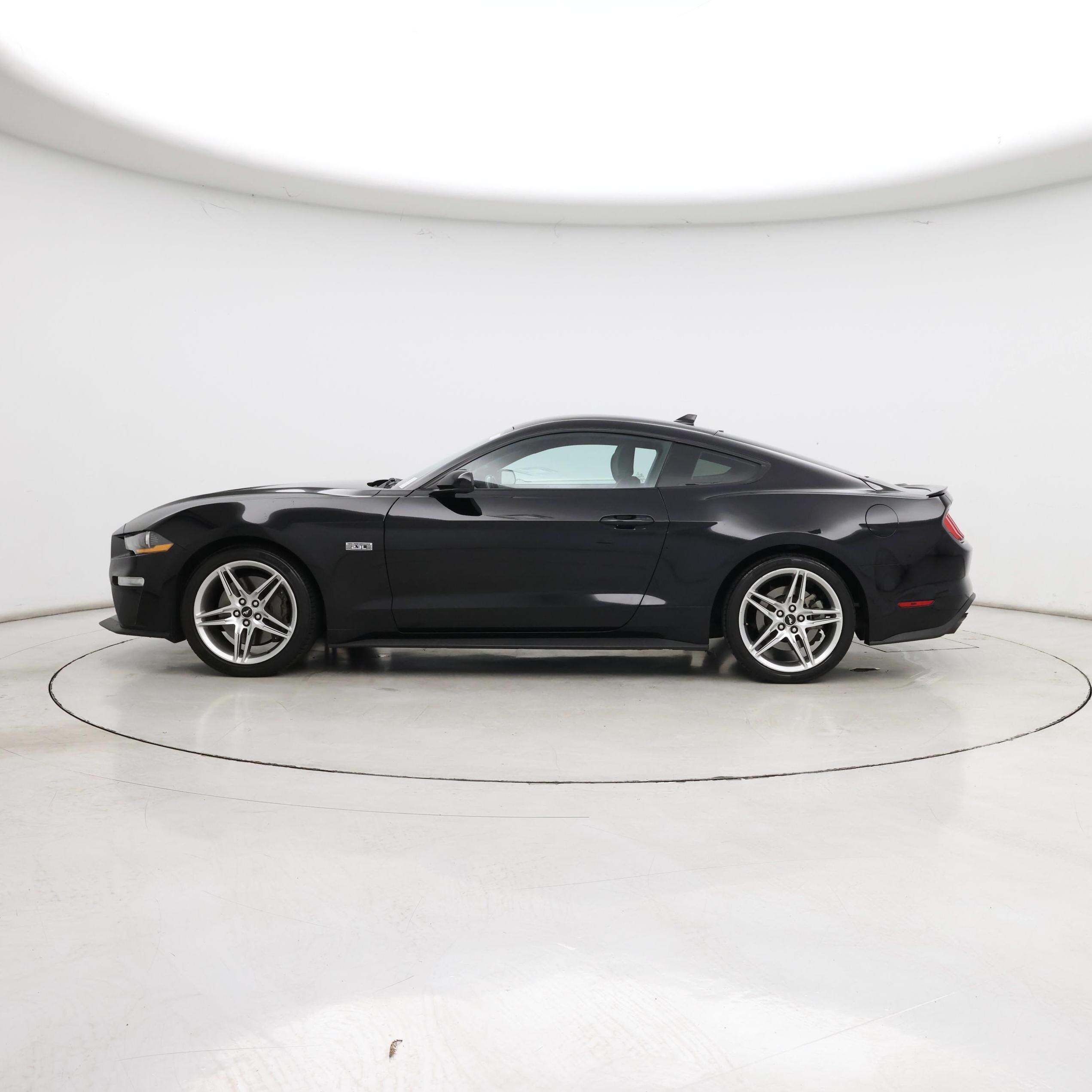 Thumbnail: 2021 Ford Mustang - 3