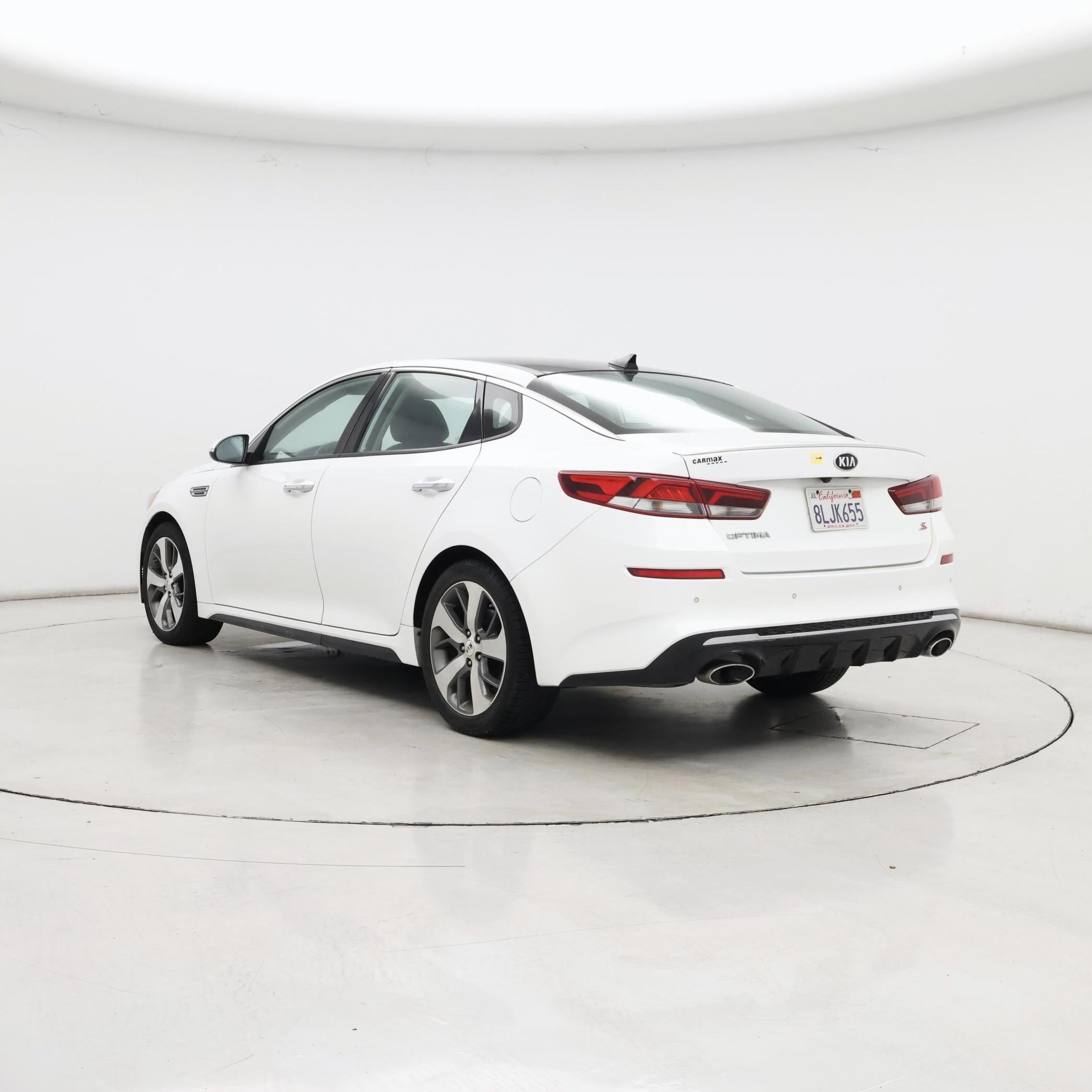 Thumbnail: 2019 Kia Optima - 2