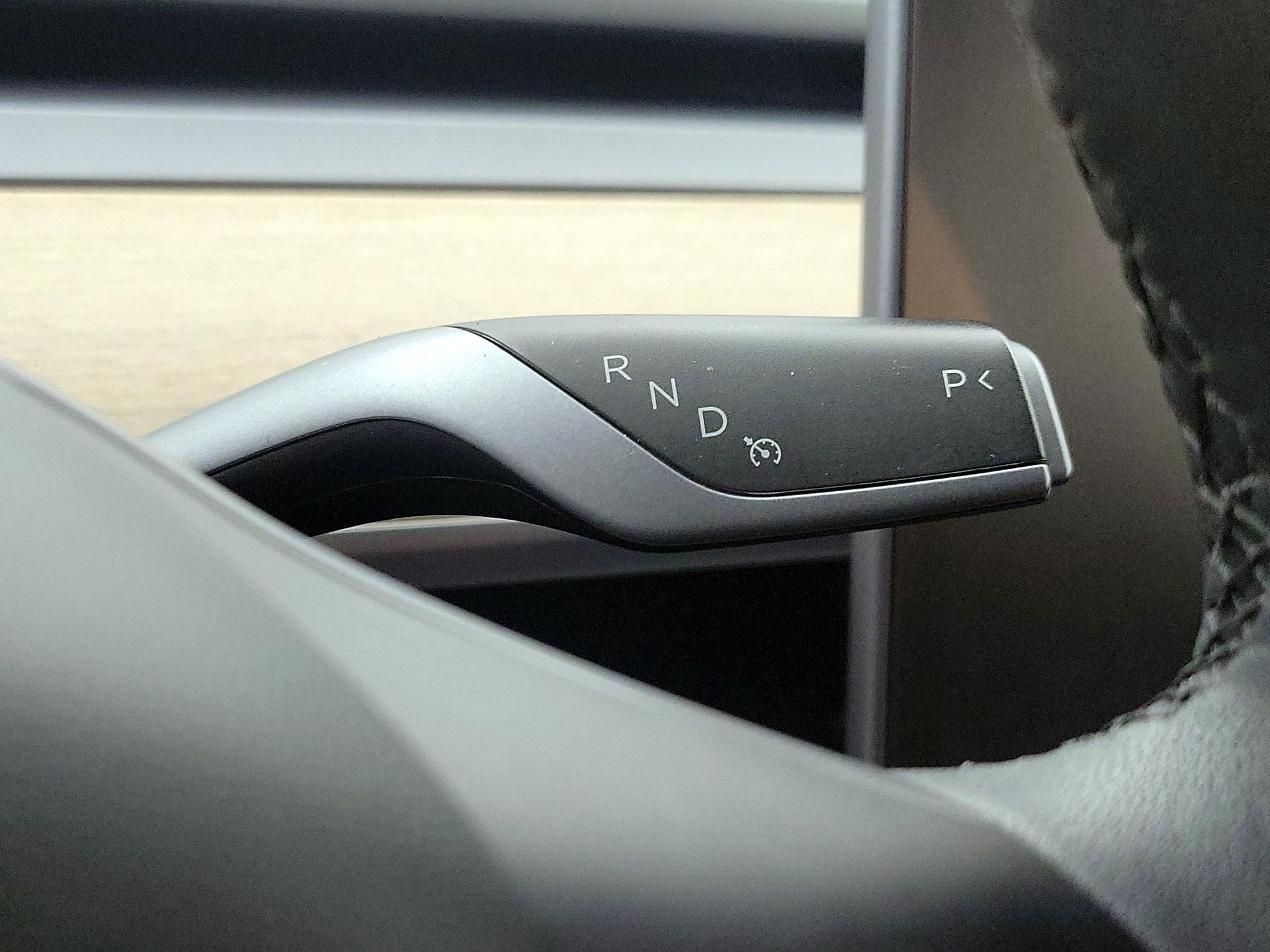 Thumbnail: 2022 Tesla Model Y - 17