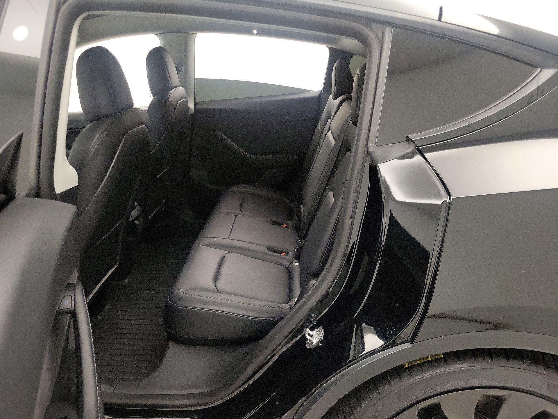 Thumbnail: 2022 Tesla Model Y - 20
