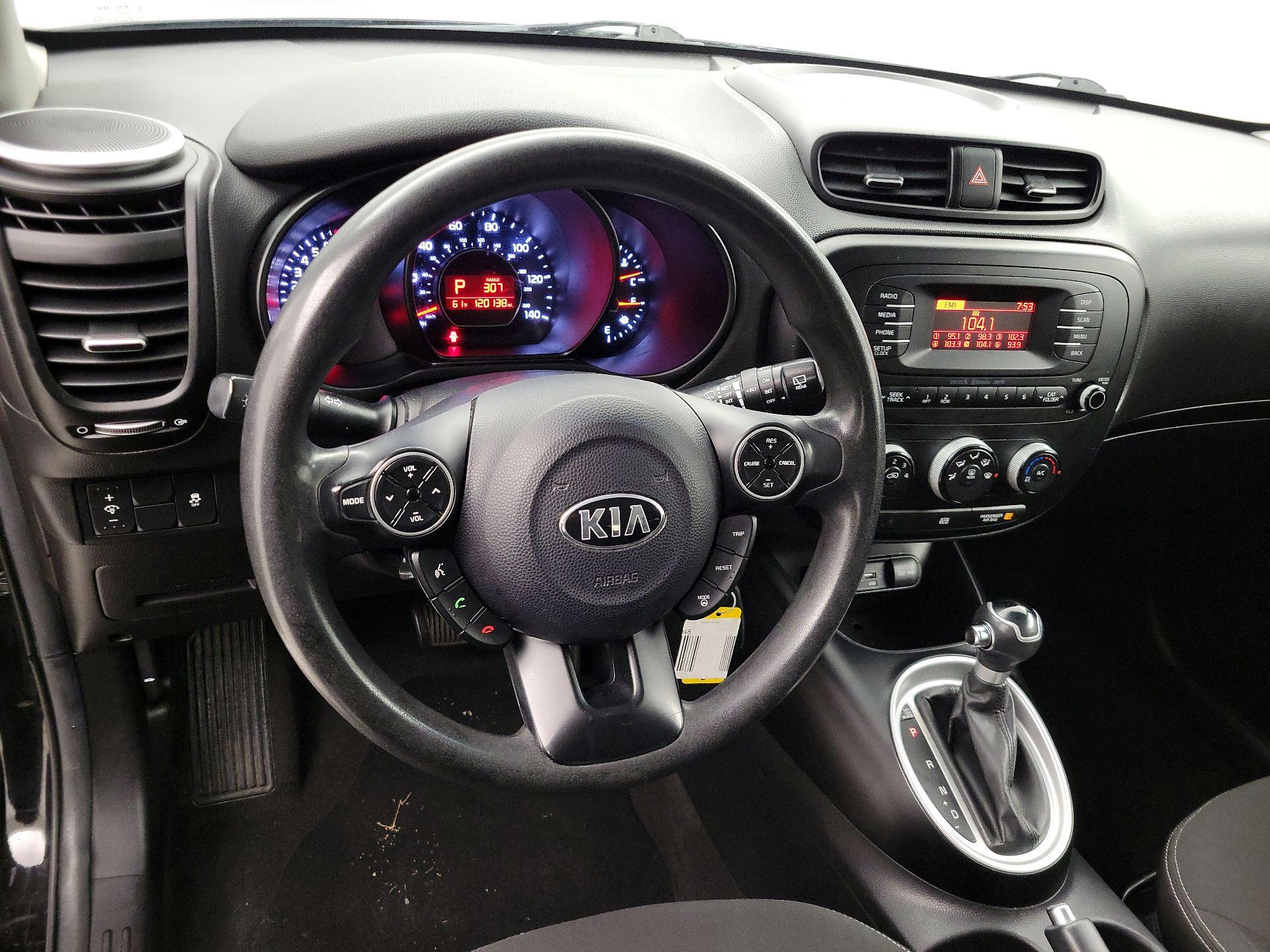 Thumbnail: 2015 Kia Soul - 10