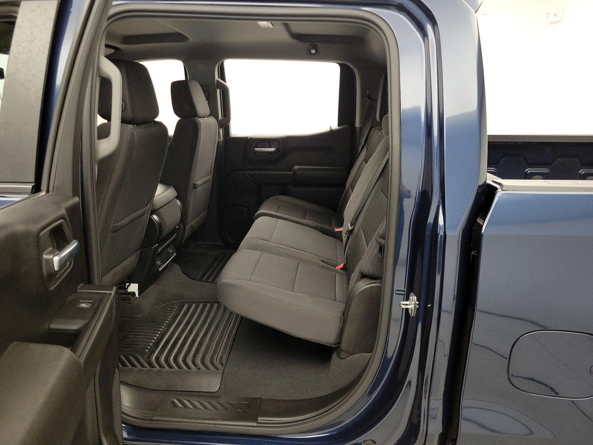 Thumbnail: 2022 Chevrolet Silverado 1500 - 19