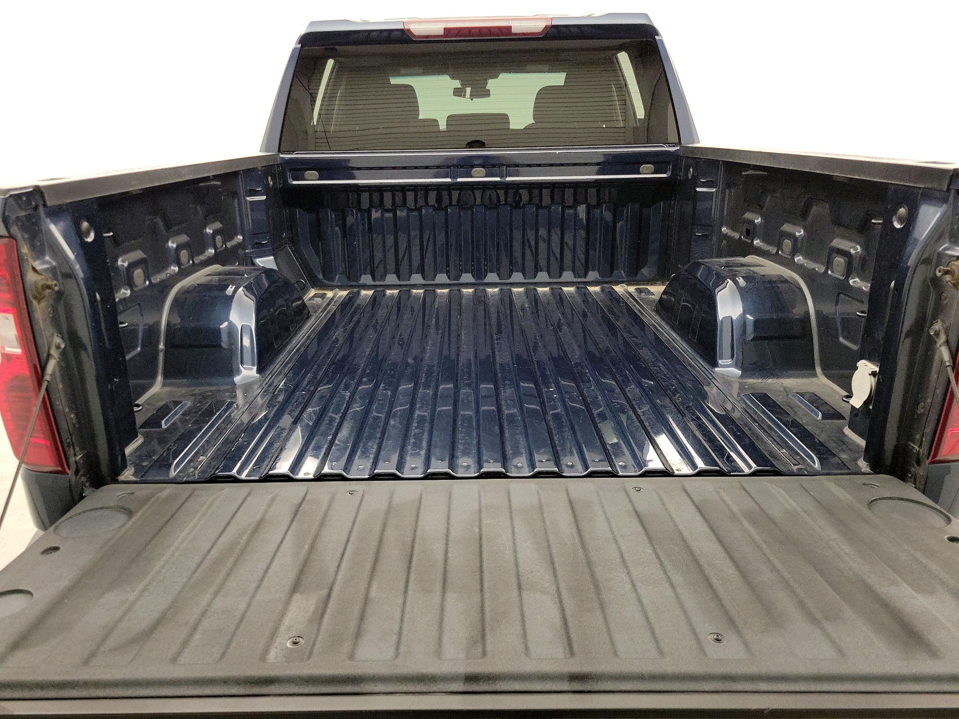 Thumbnail: 2022 Chevrolet Silverado 1500 - 20