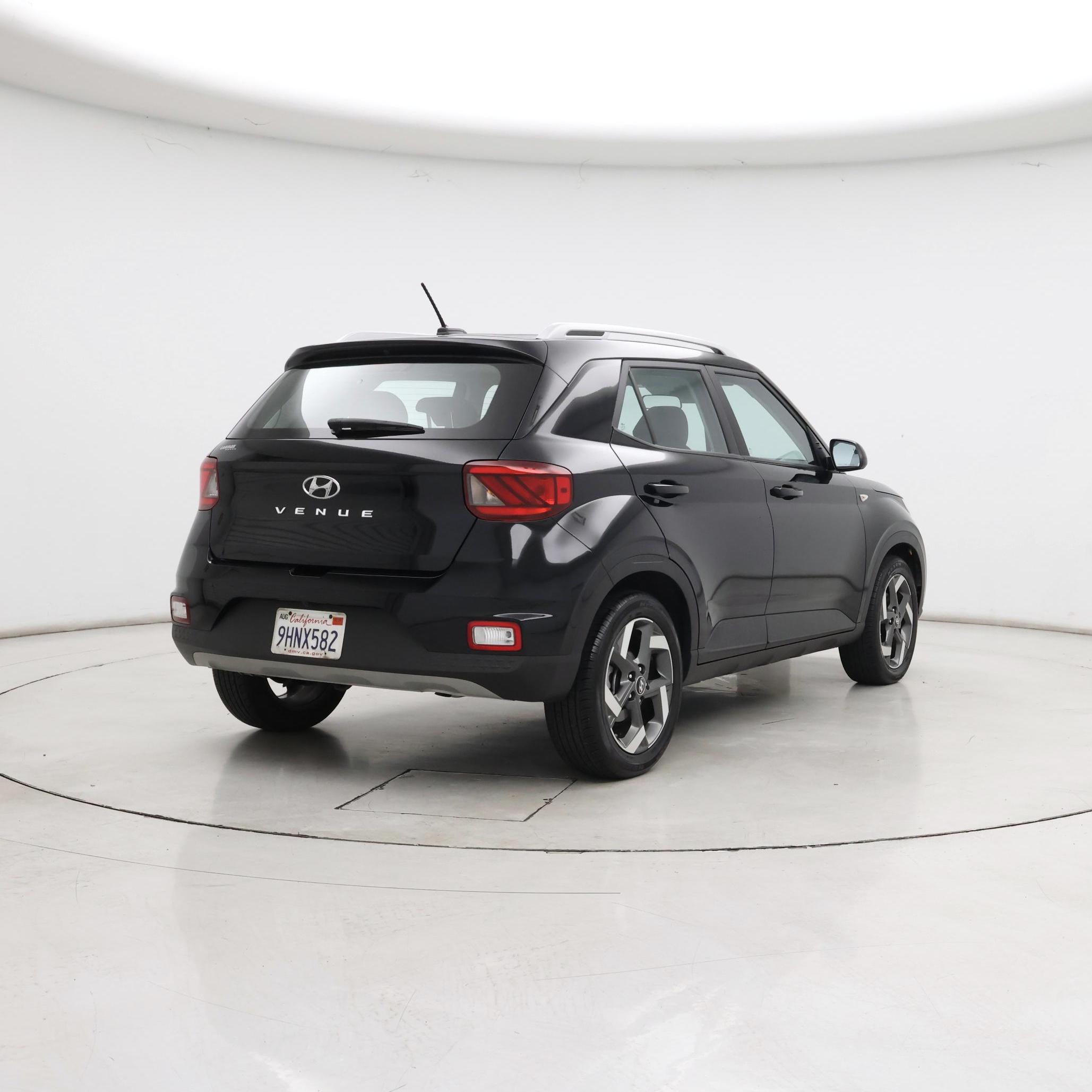 Thumbnail: 2023 Hyundai Venue - 8