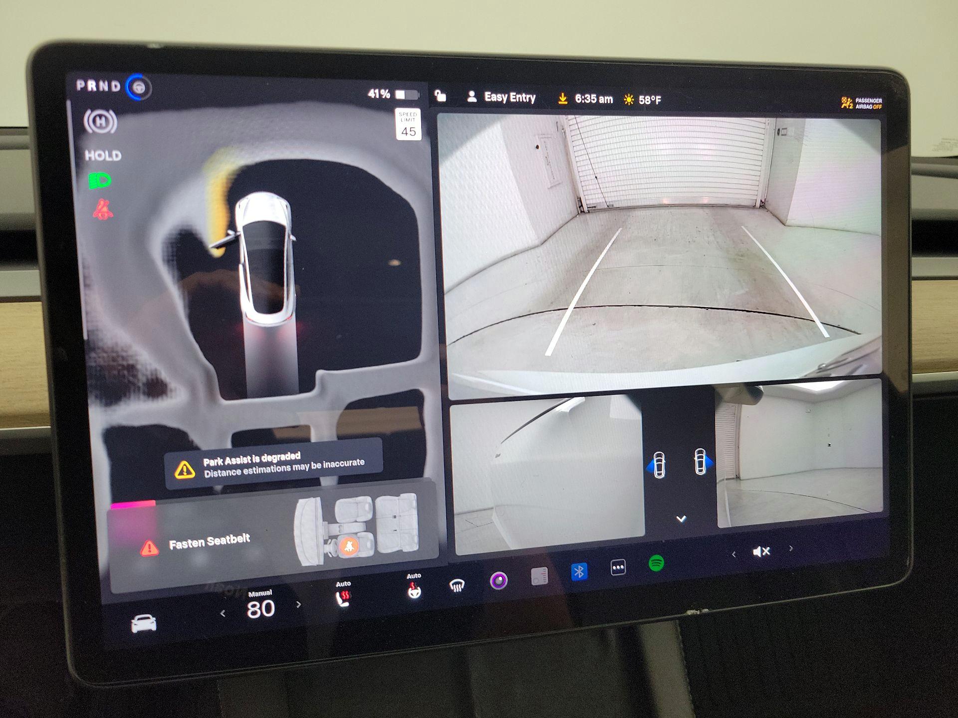Thumbnail: 2023 Tesla Model 3 - 14