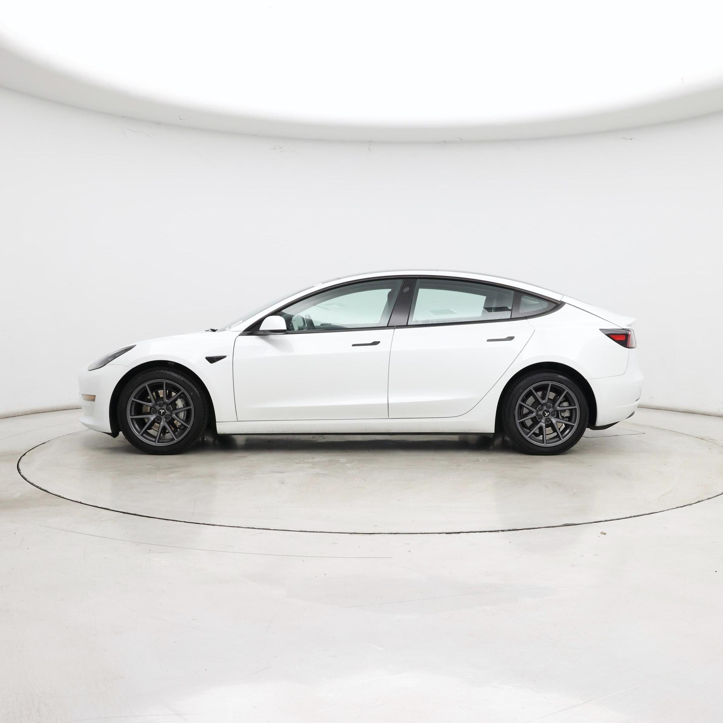 Thumbnail: 2023 Tesla Model 3 - 3