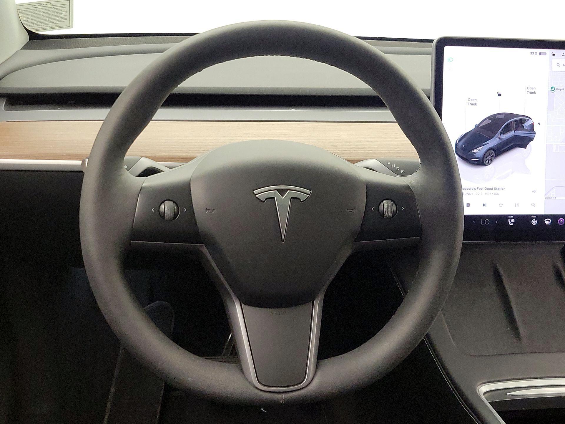 Thumbnail: 2024 Tesla Model Y - 10