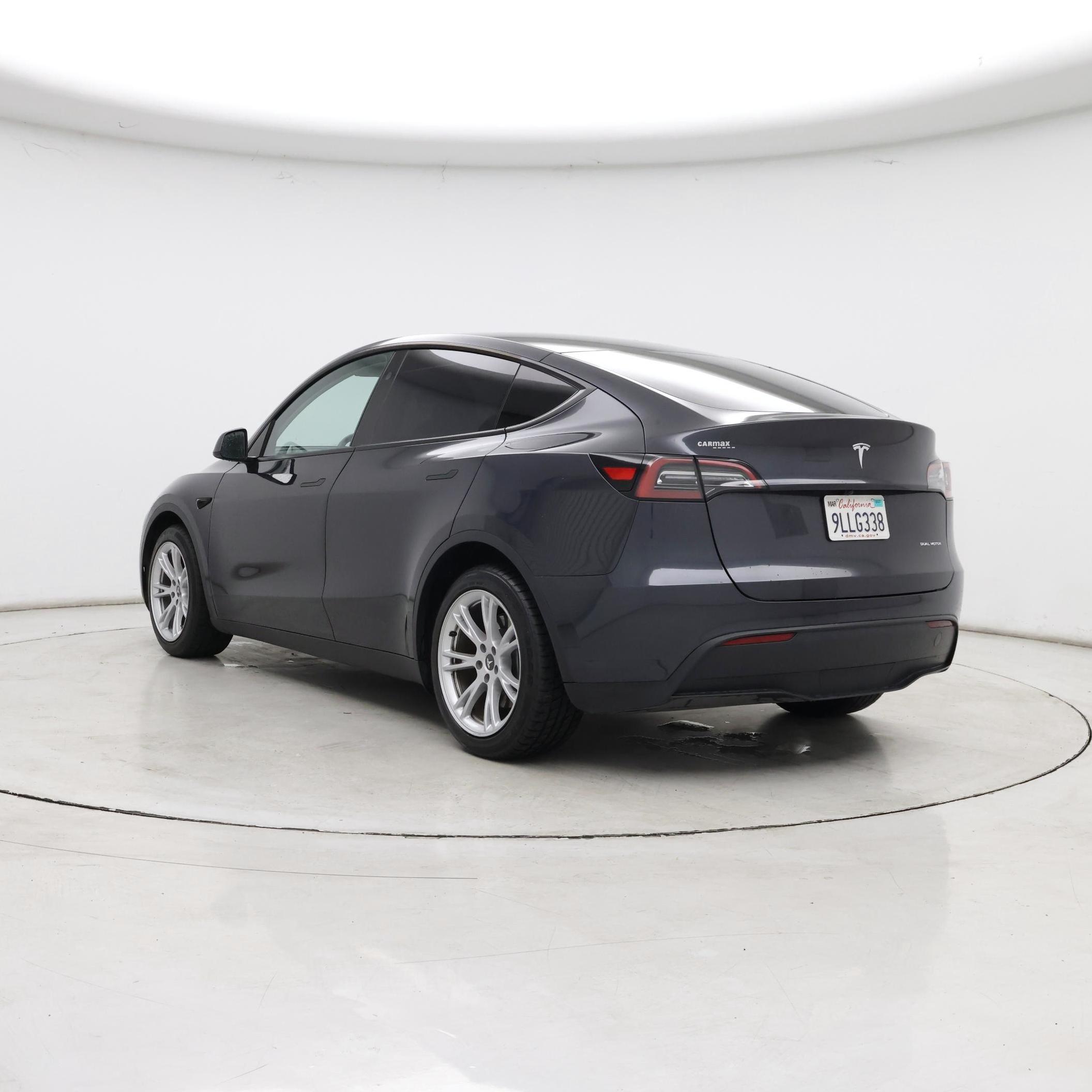Thumbnail: 2024 Tesla Model Y - 2