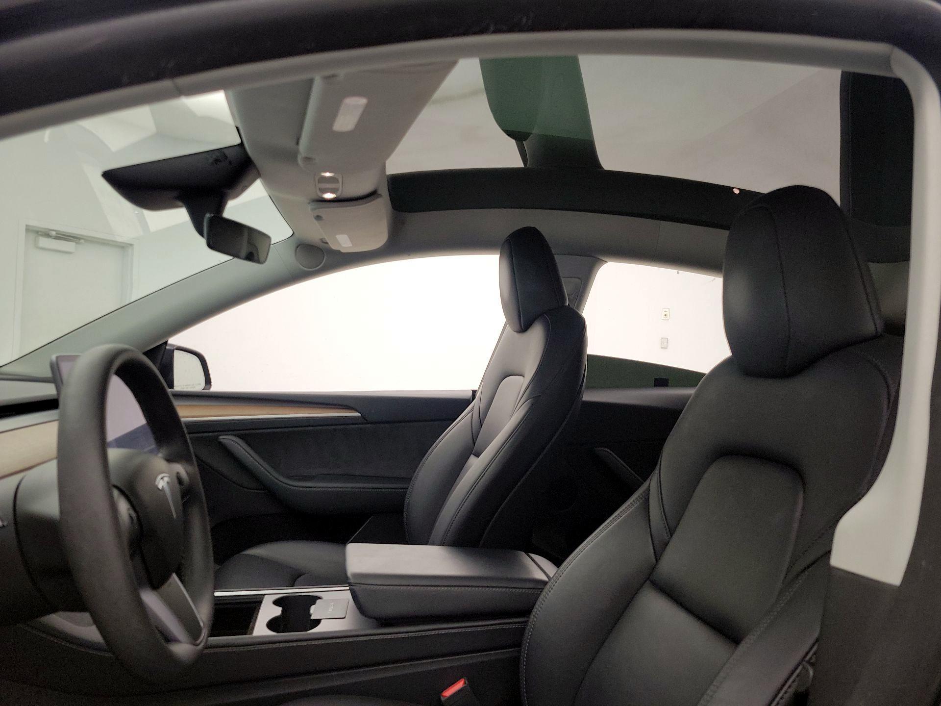 Thumbnail: 2024 Tesla Model Y - 19