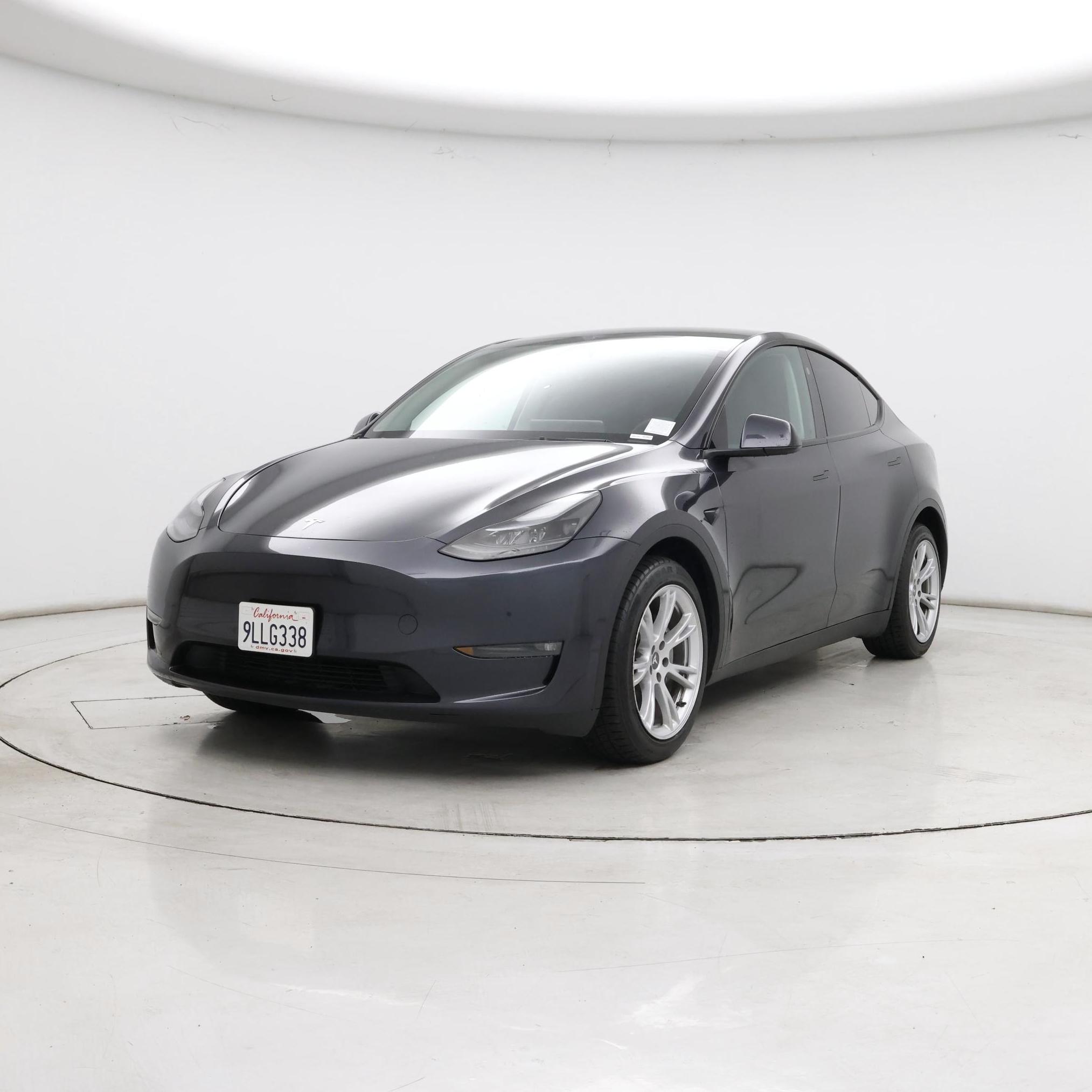 Thumbnail: 2024 Tesla Model Y - 4