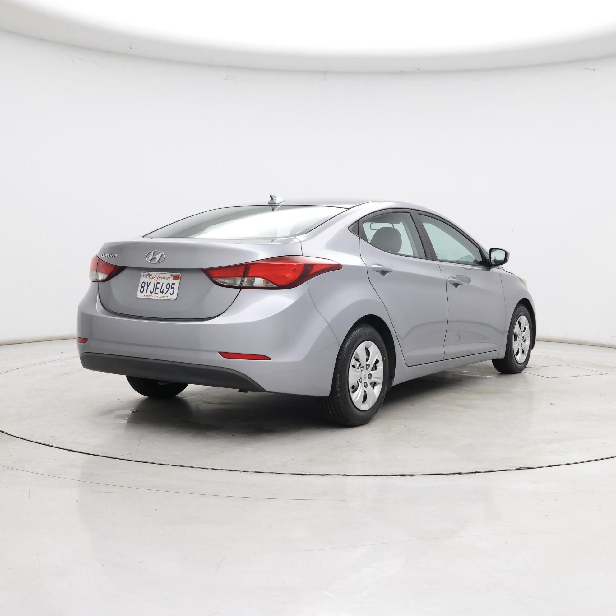 Thumbnail: 2016 Hyundai Elantra - 8