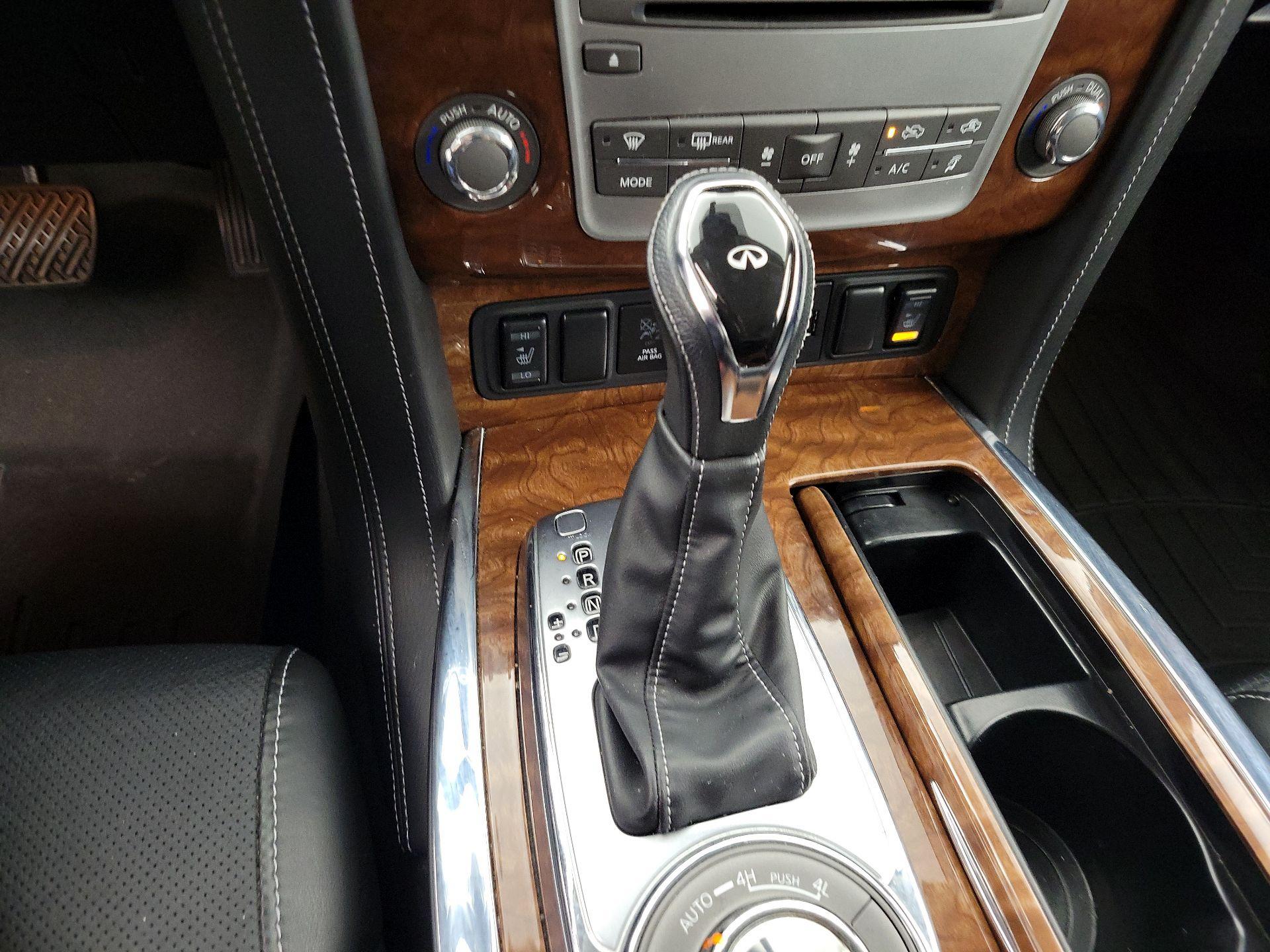 Thumbnail: 2018 INFINITI QX80 - 18