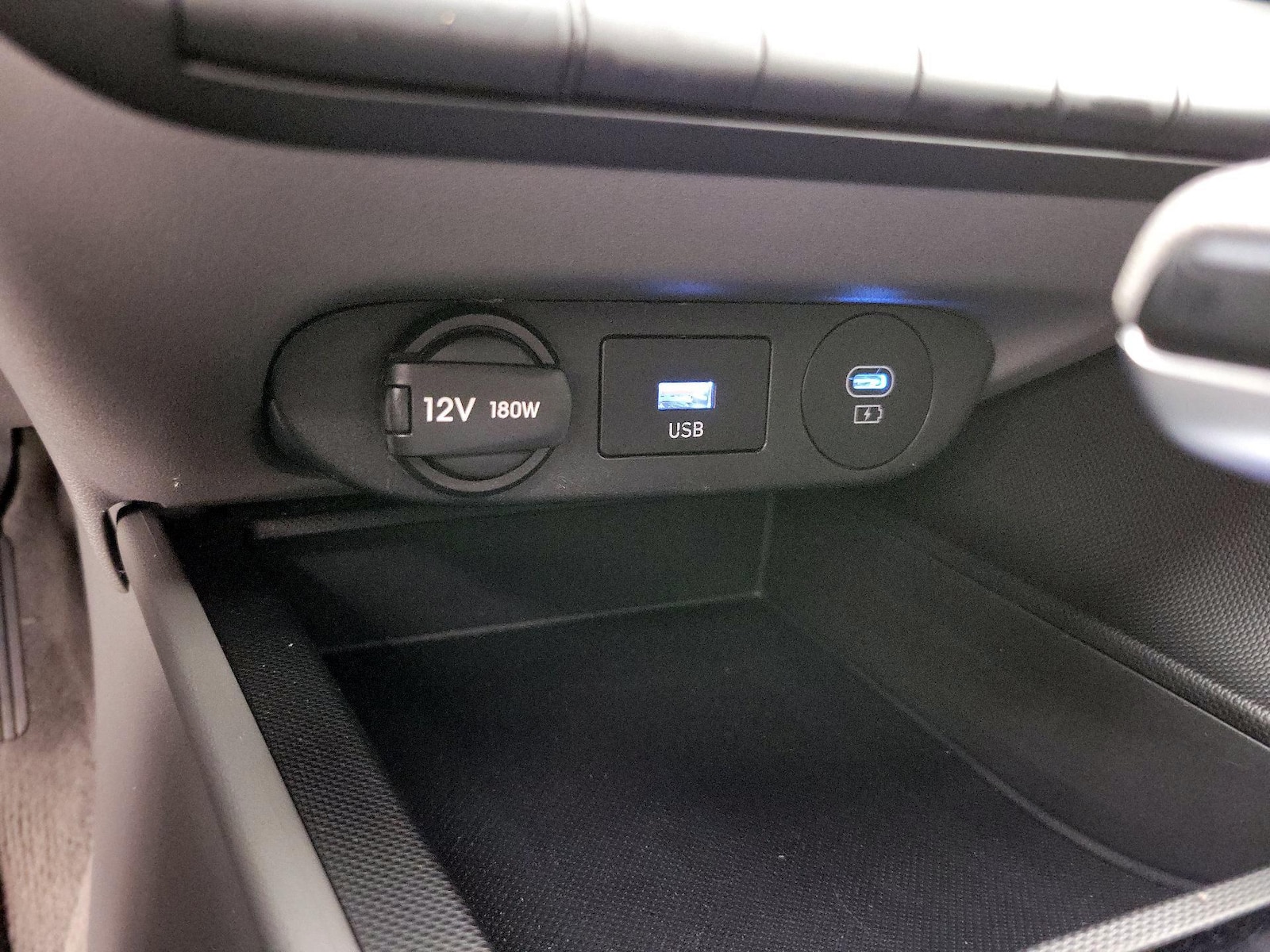 2024 Hyundai Elantra SEL - Photo 20