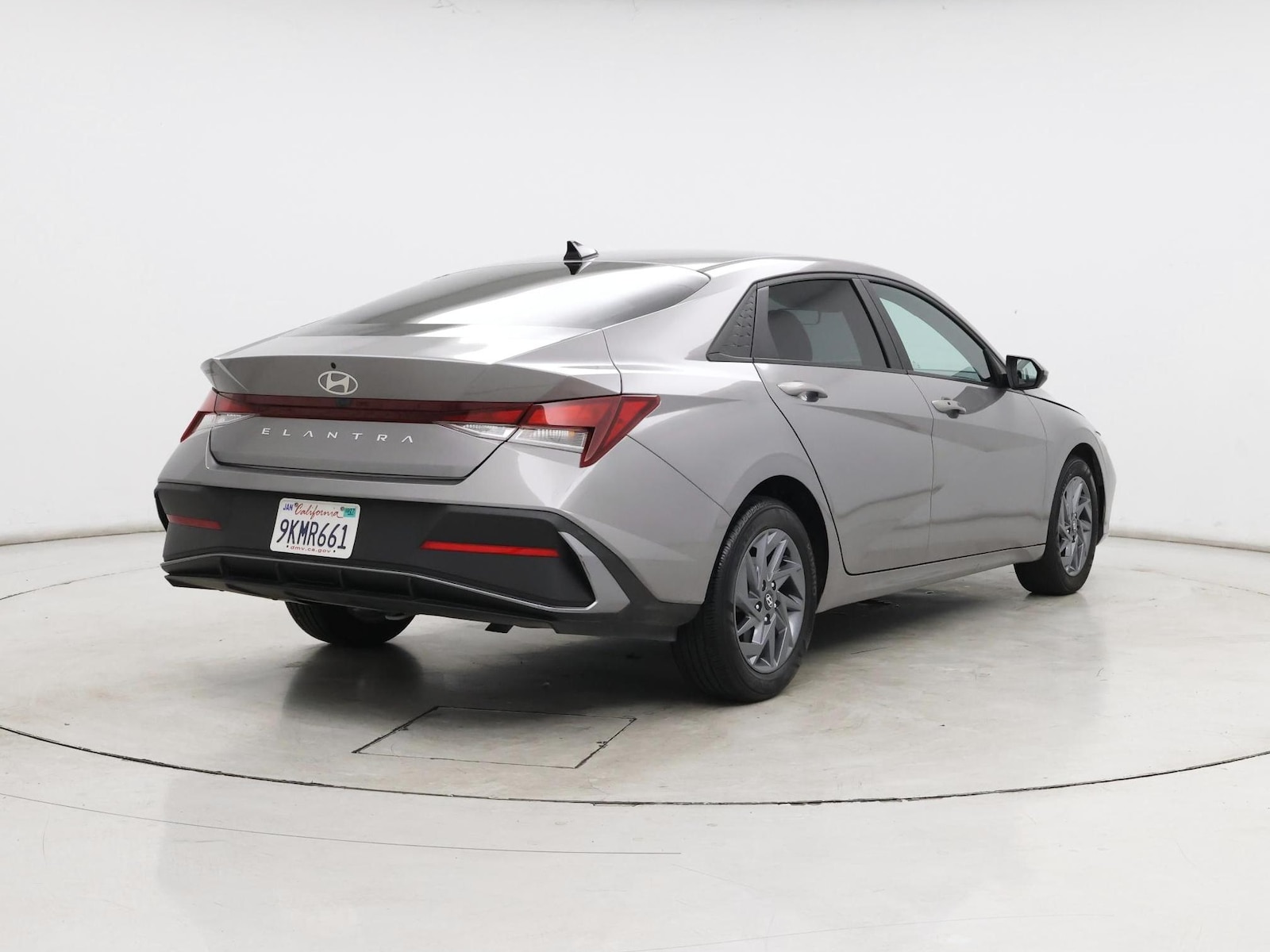 2024 Hyundai Elantra SEL - Photo 9