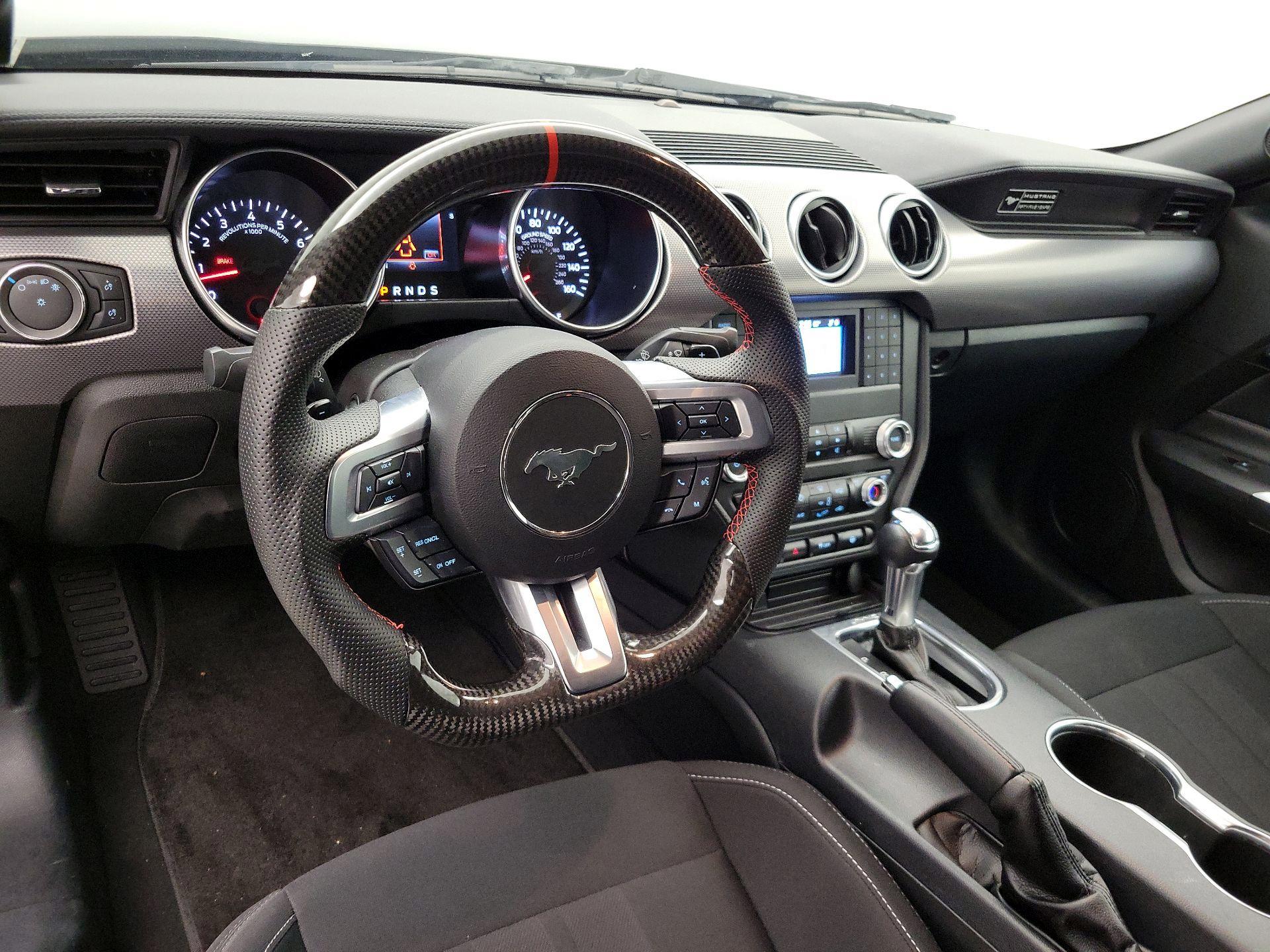 Thumbnail: 2020 Ford Mustang - 9