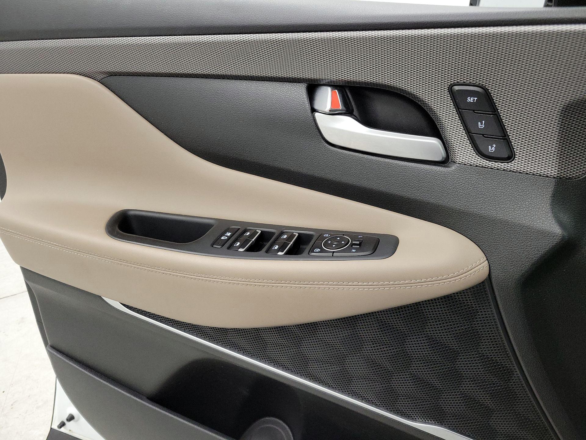 Thumbnail: 2019 Hyundai Santa Fe - 12