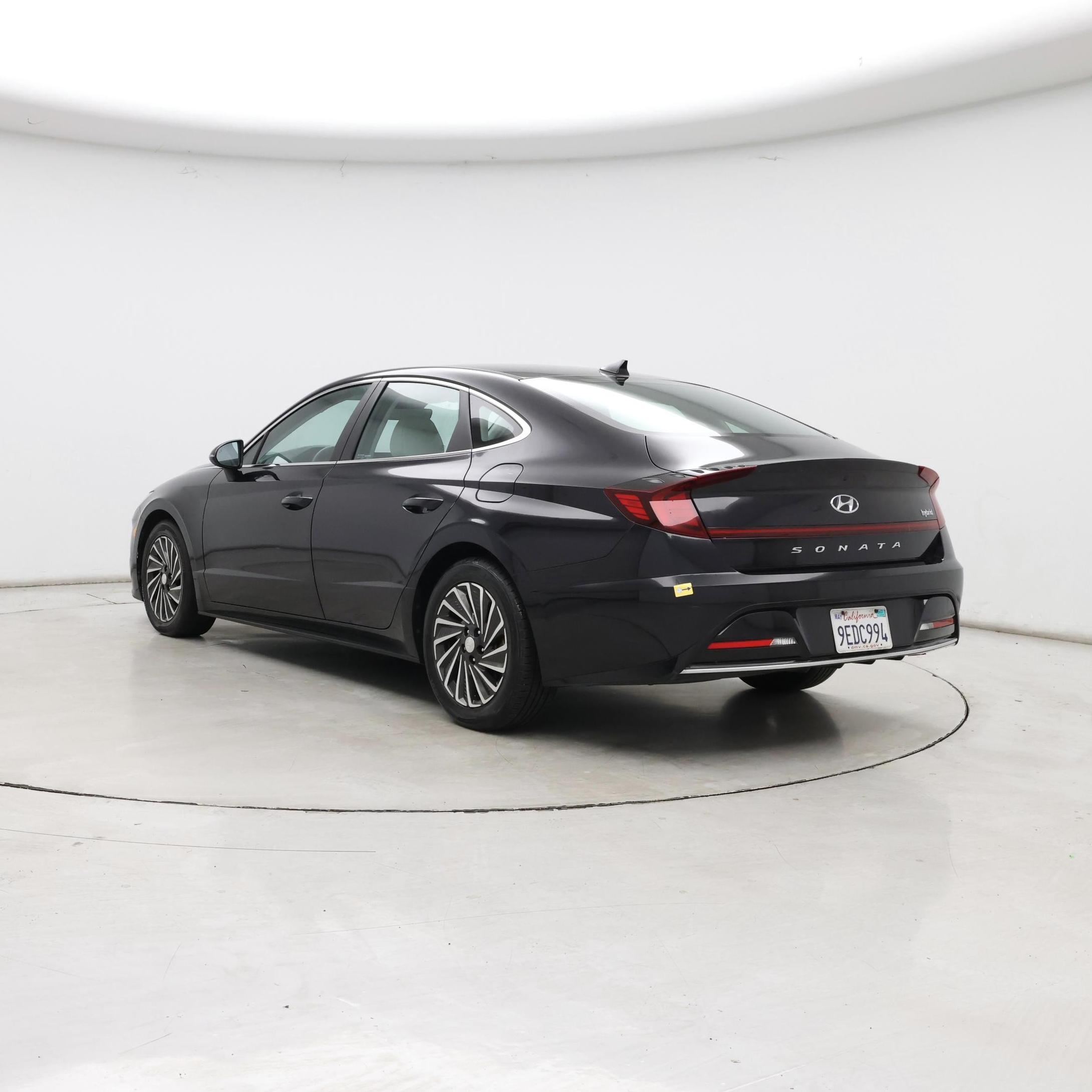 Thumbnail: 2023 Hyundai Sonata - 2