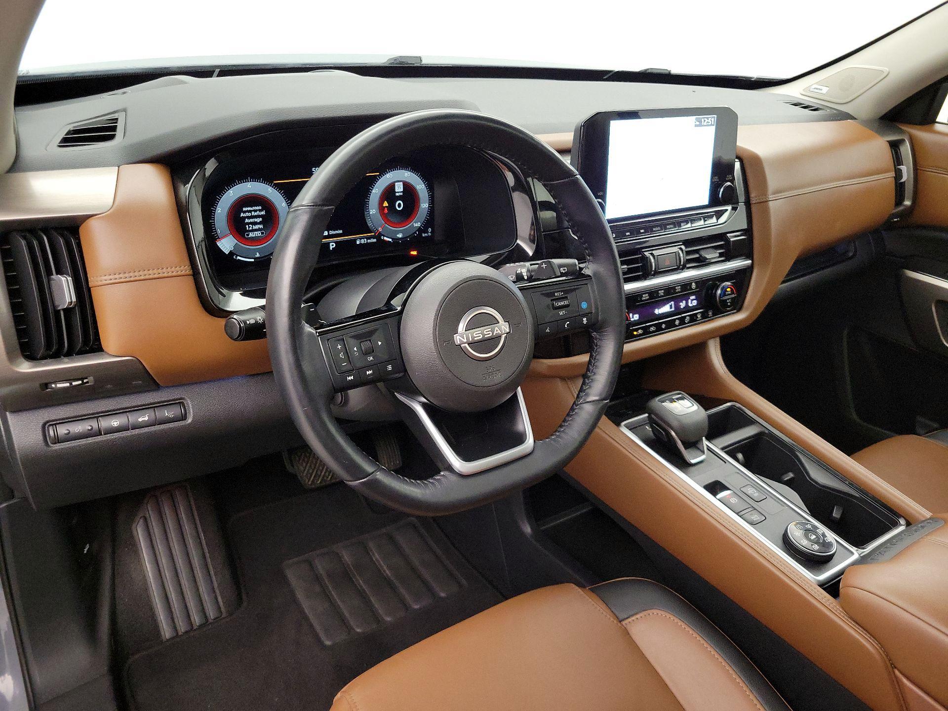 Thumbnail: 2022 Nissan Pathfinder - 9