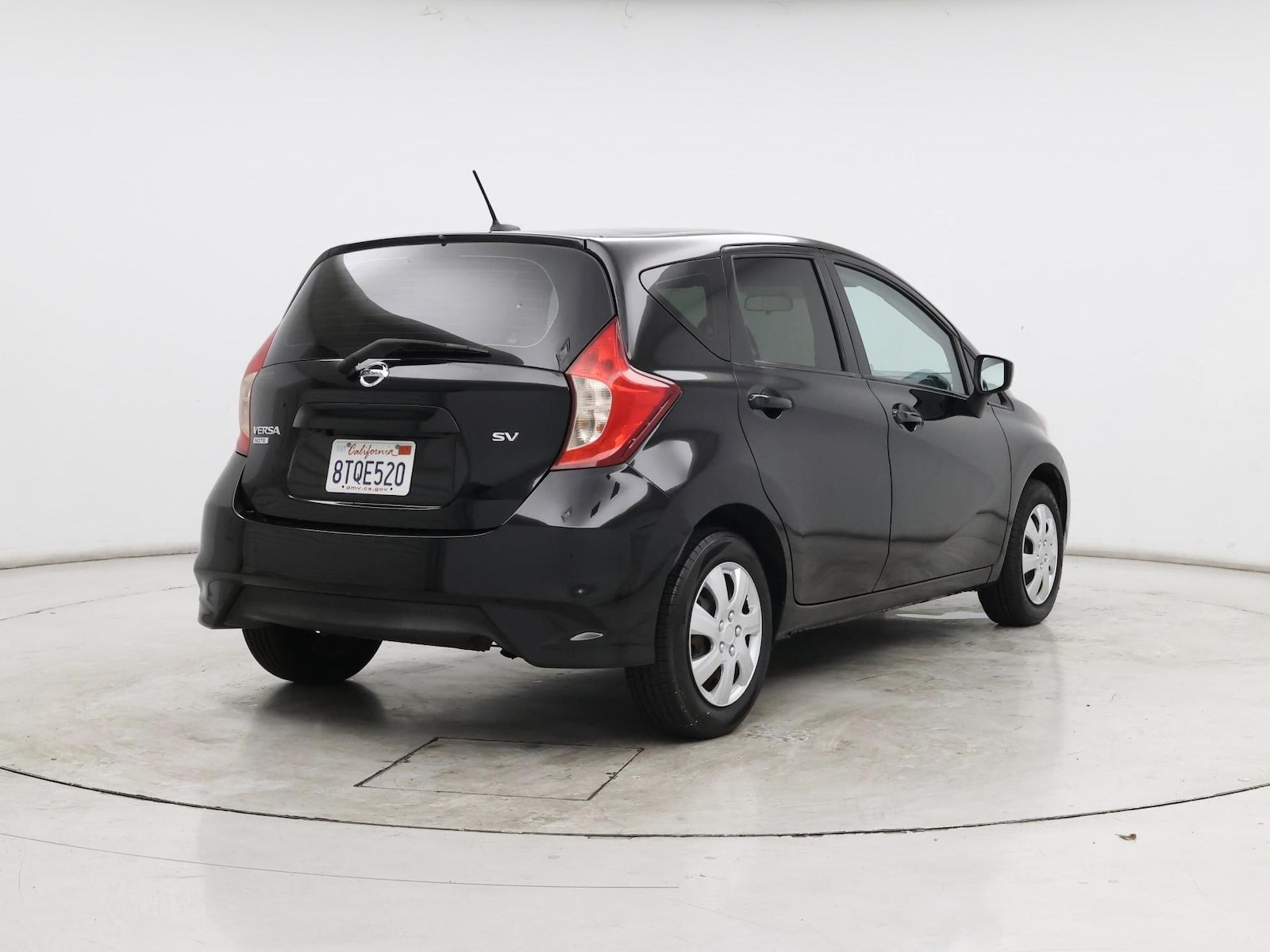 2018 Nissan Versa Note SV - Photo 9
