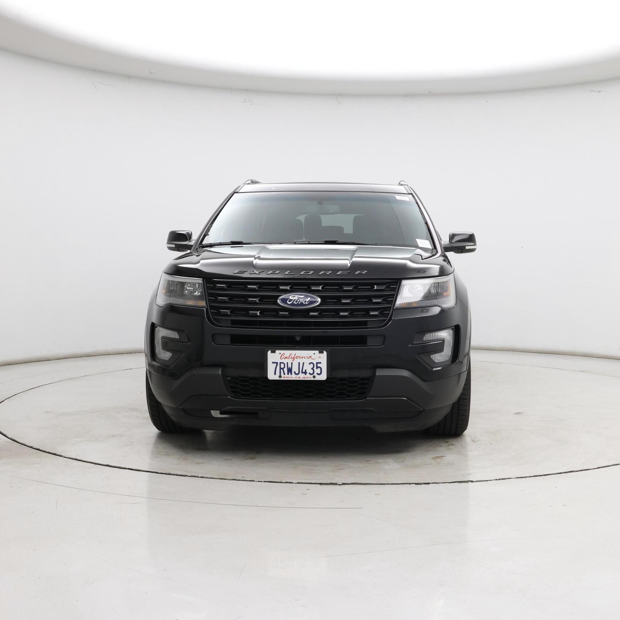 Thumbnail: 2016 Ford Explorer - 5