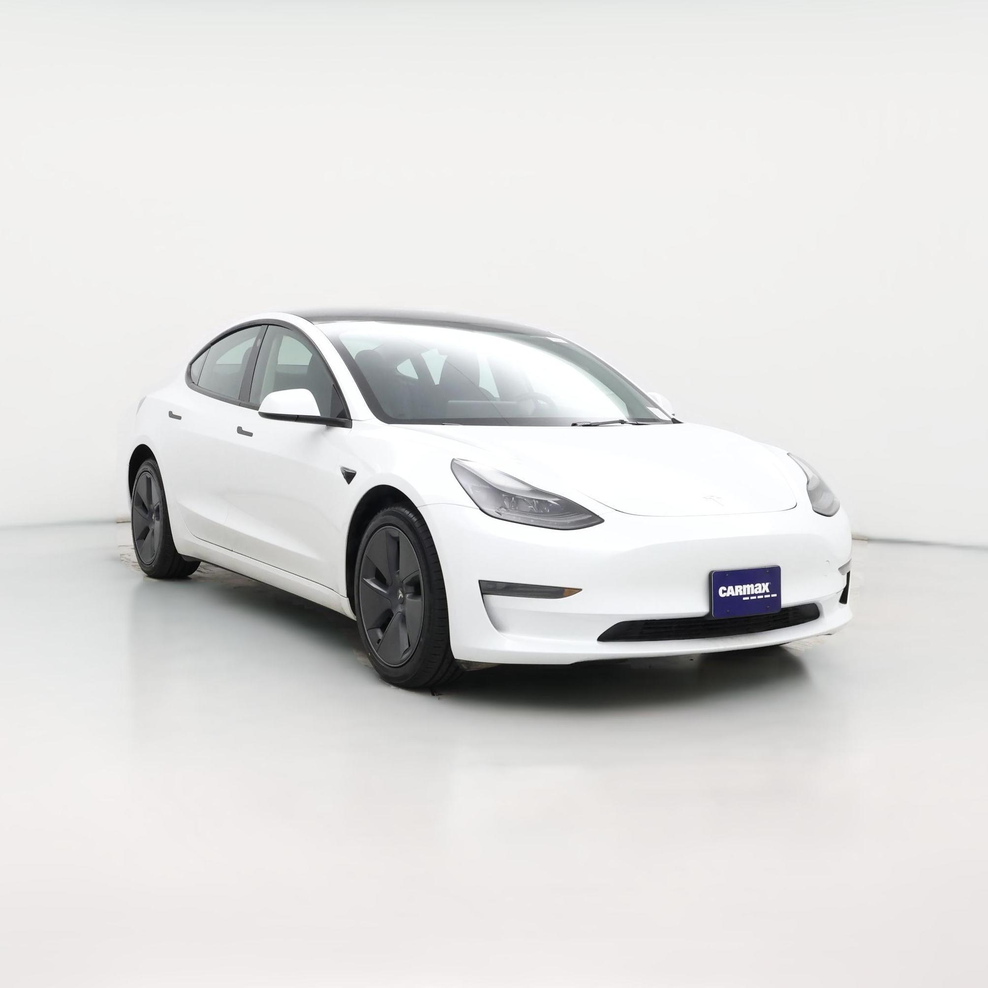 Thumbnail: 2023 Tesla Model 3 - 1
