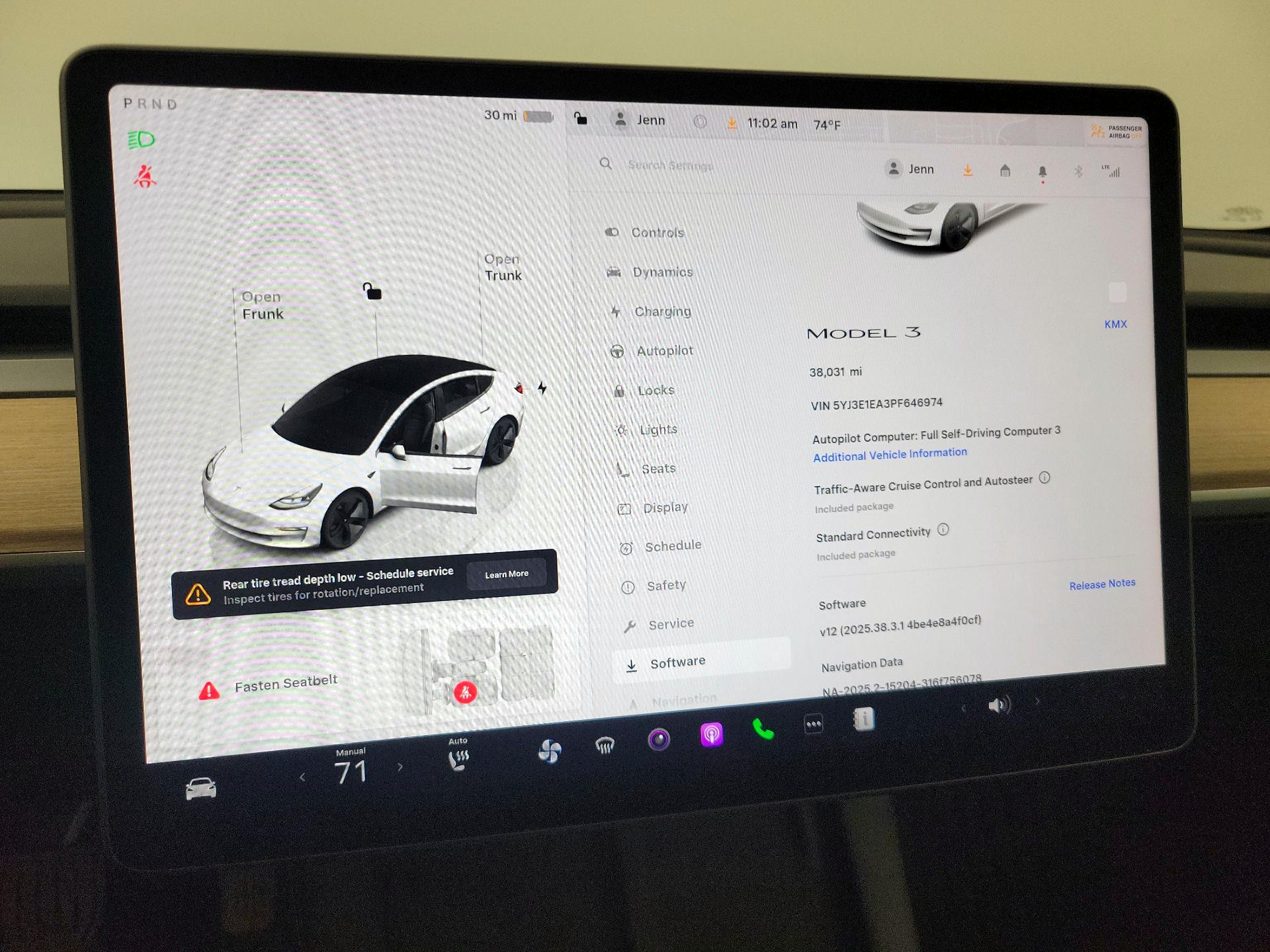 Thumbnail: 2023 Tesla Model 3 - 13