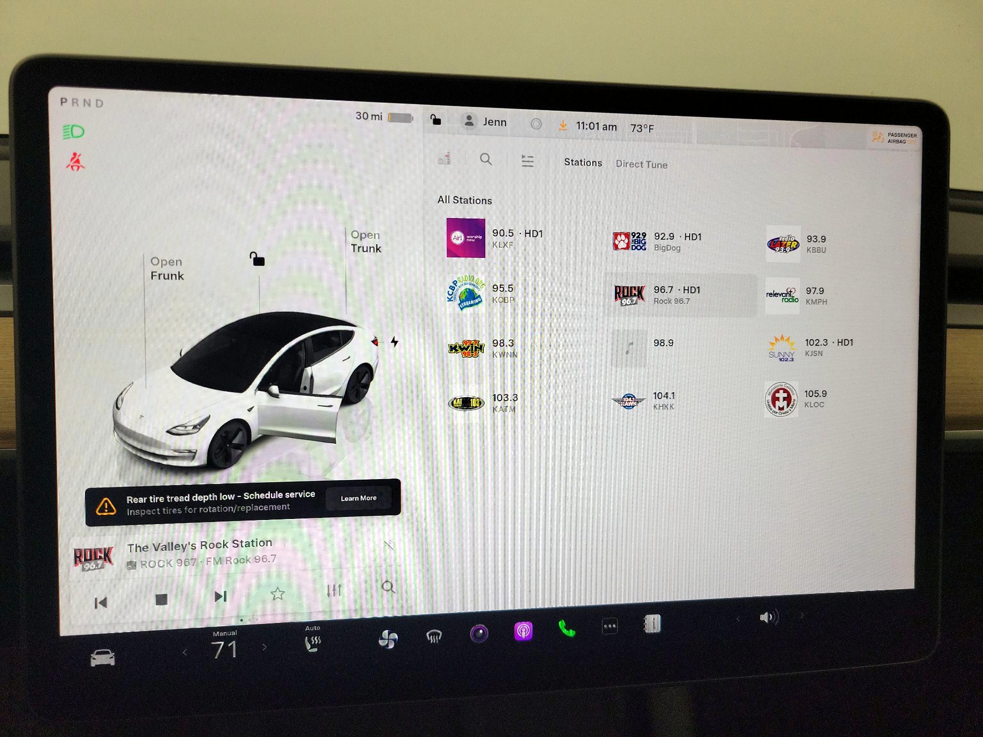 Thumbnail: 2023 Tesla Model 3 - 15