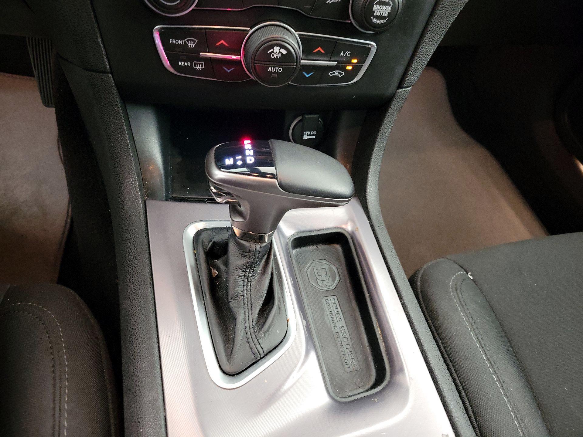 Thumbnail: 2019 Dodge Charger - 17