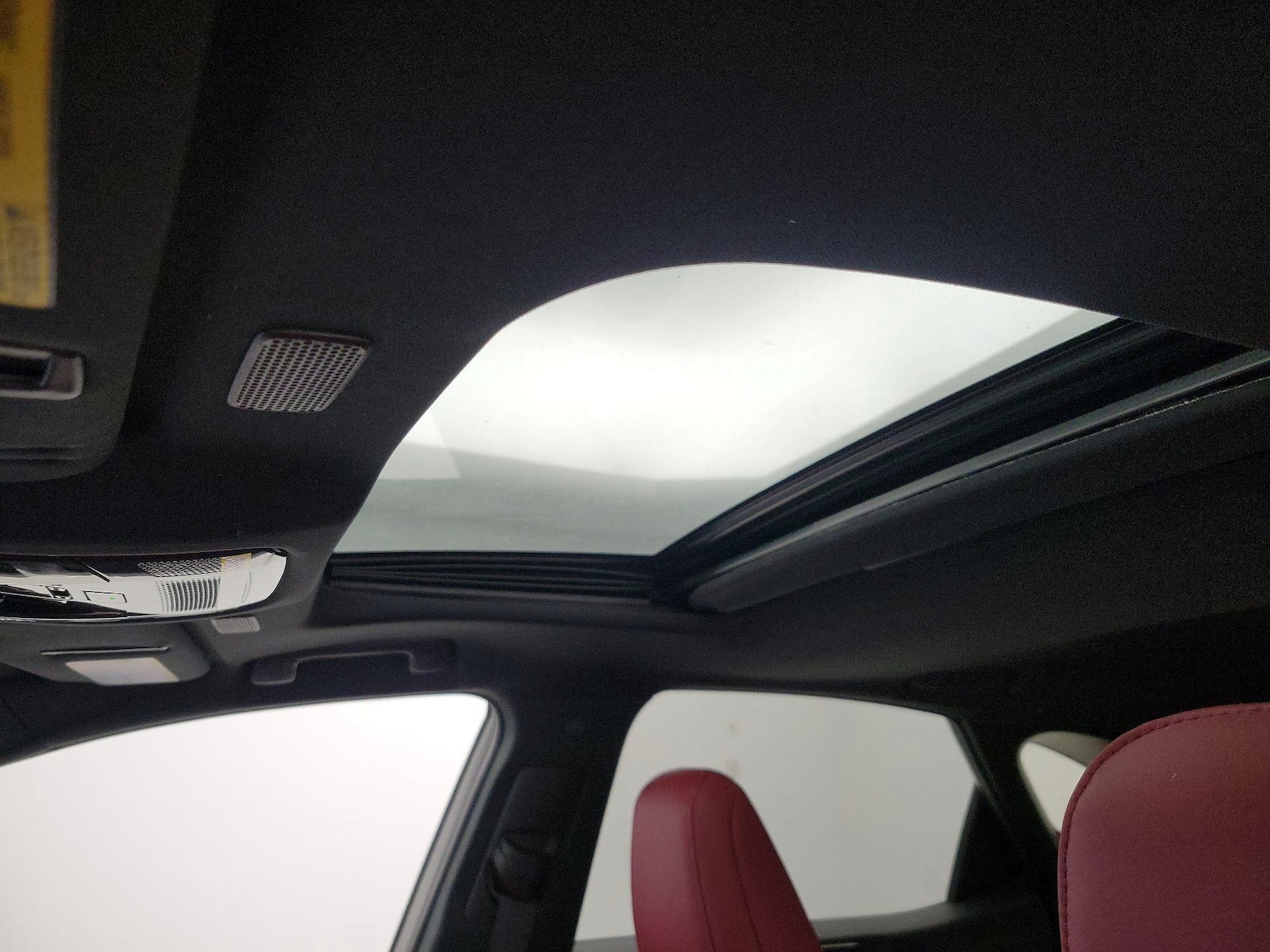 2022 Lexus NX PHEV 450h+ - Photo 20
